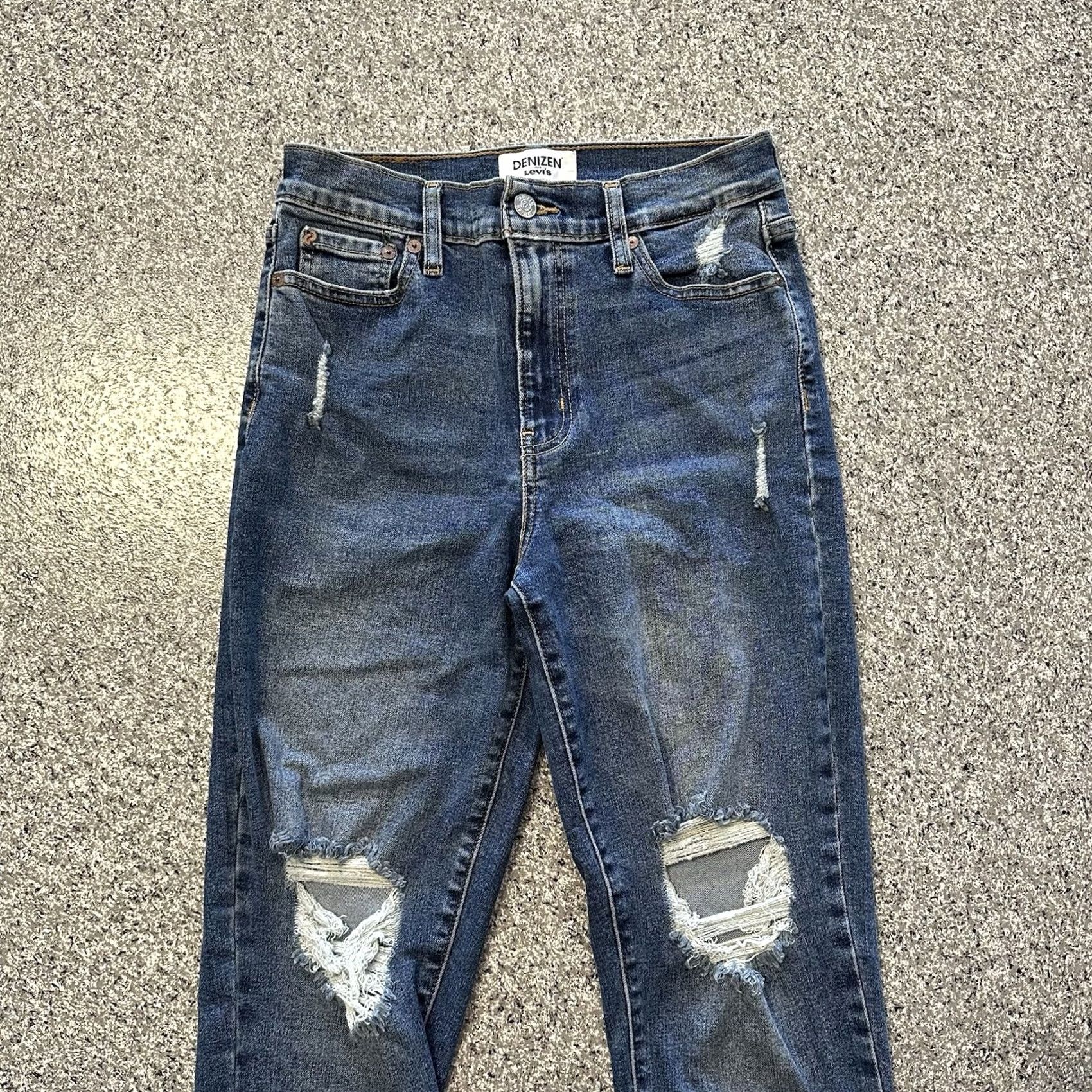 Levi's Levi's Jeans Mom Womens 26x26 Distressed High Rise Relaxed Inseam 26 Blue denim Stretch Pockets Size 26" / US 2 / IT 38 - 2 Thumbnail