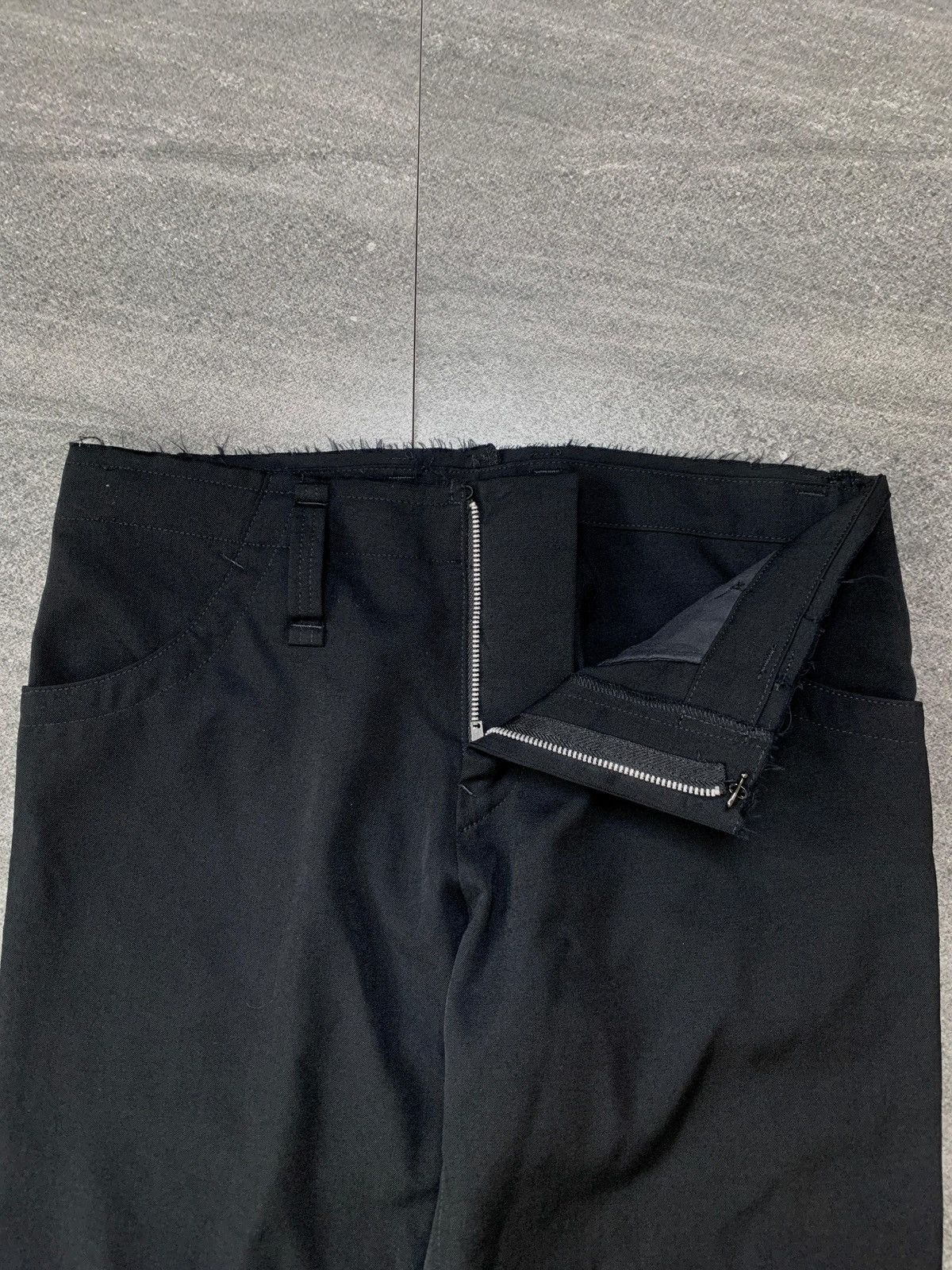Yohji Yamamoto Y's by Yohji Yamamoto Frayed Seam Trousers Size US 29 - 4 Thumbnail