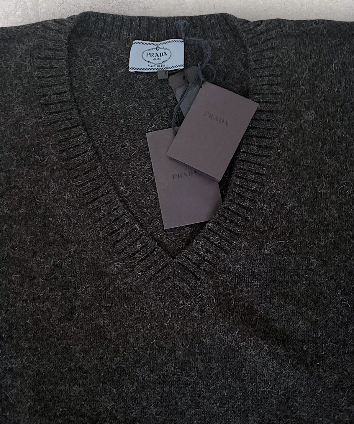 Prada Prada Knit V-Neck Sweater Size L / US 10 / IT 46 - 3 Thumbnail