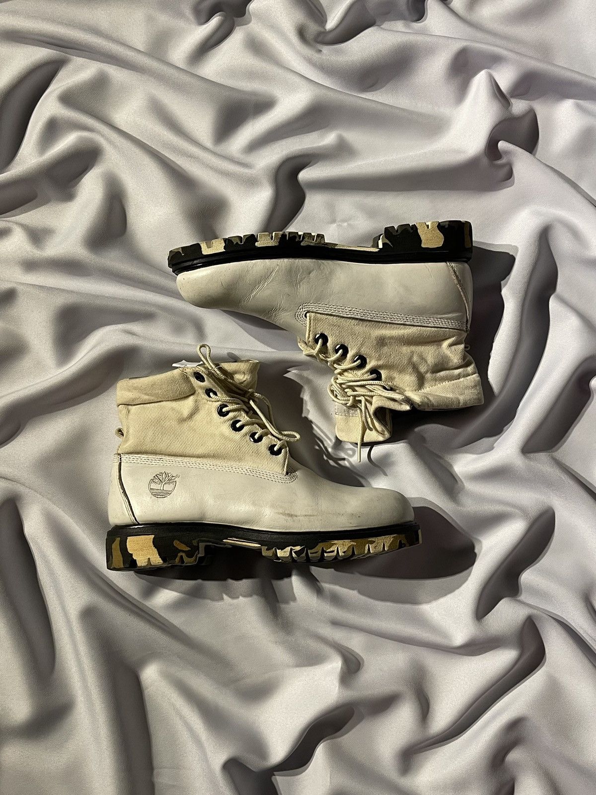 Timberland TIMBERLAND BOOTS WHITE CAMO Size US 7.5 / EU 40-41 - 1 Thumbnail