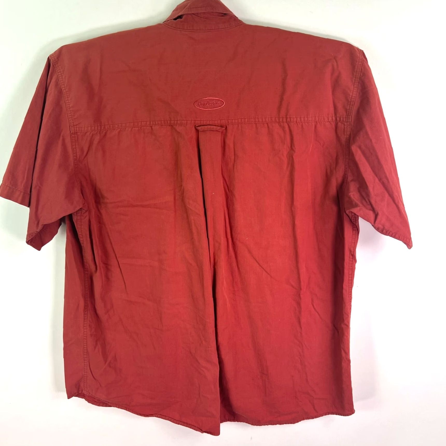 Vintage Remington Button-Down Shirt XL Red Short Sleeve Casual Workwear Men Size US XL / EU 56 / 4 - 6 Thumbnail
