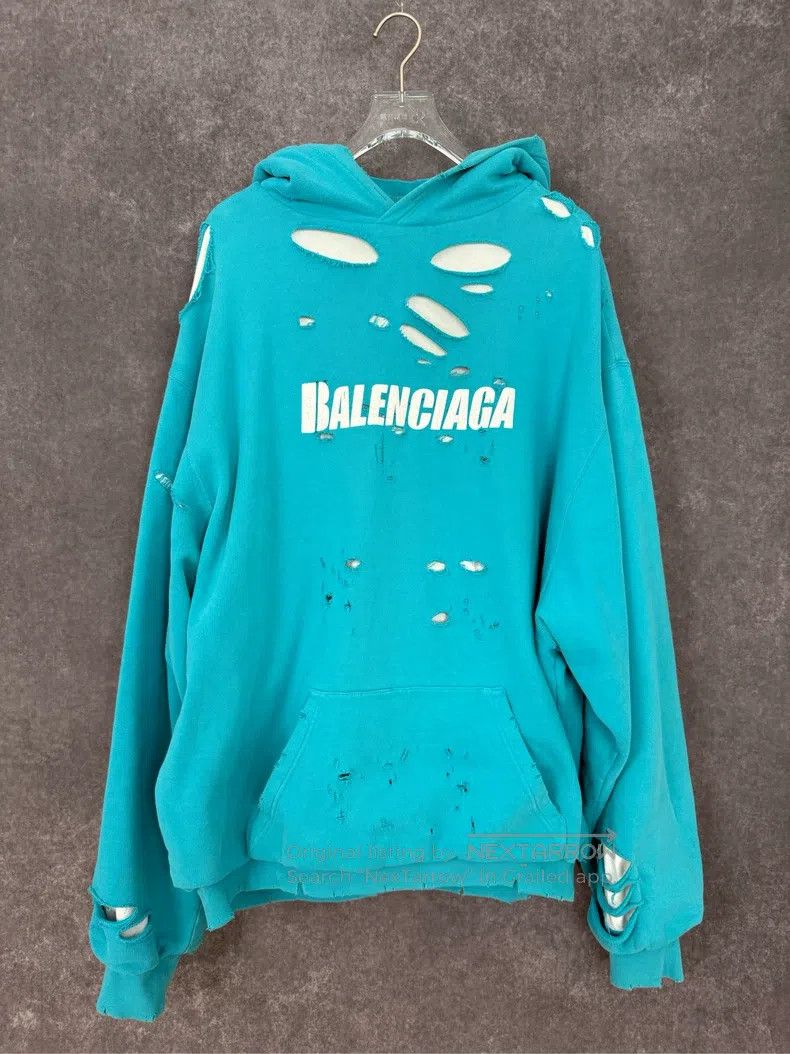 Balenciaga Balenciaga Large Destroyed Letter Print Hooded Sweatshirt Size US L / EU 52-54 / 3 - 1 Thumbnail