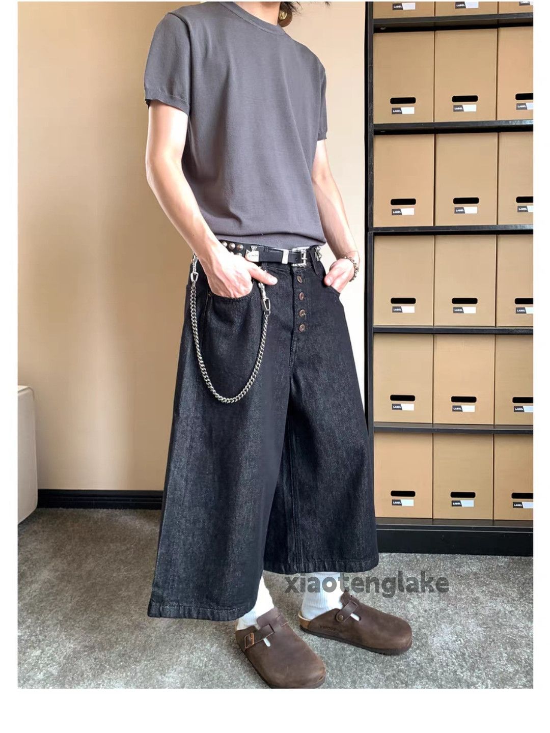 Designer Unisex outdoor utility loose baggy flared yuppie shorts Size US 32 / EU 48 - 9 Thumbnail
