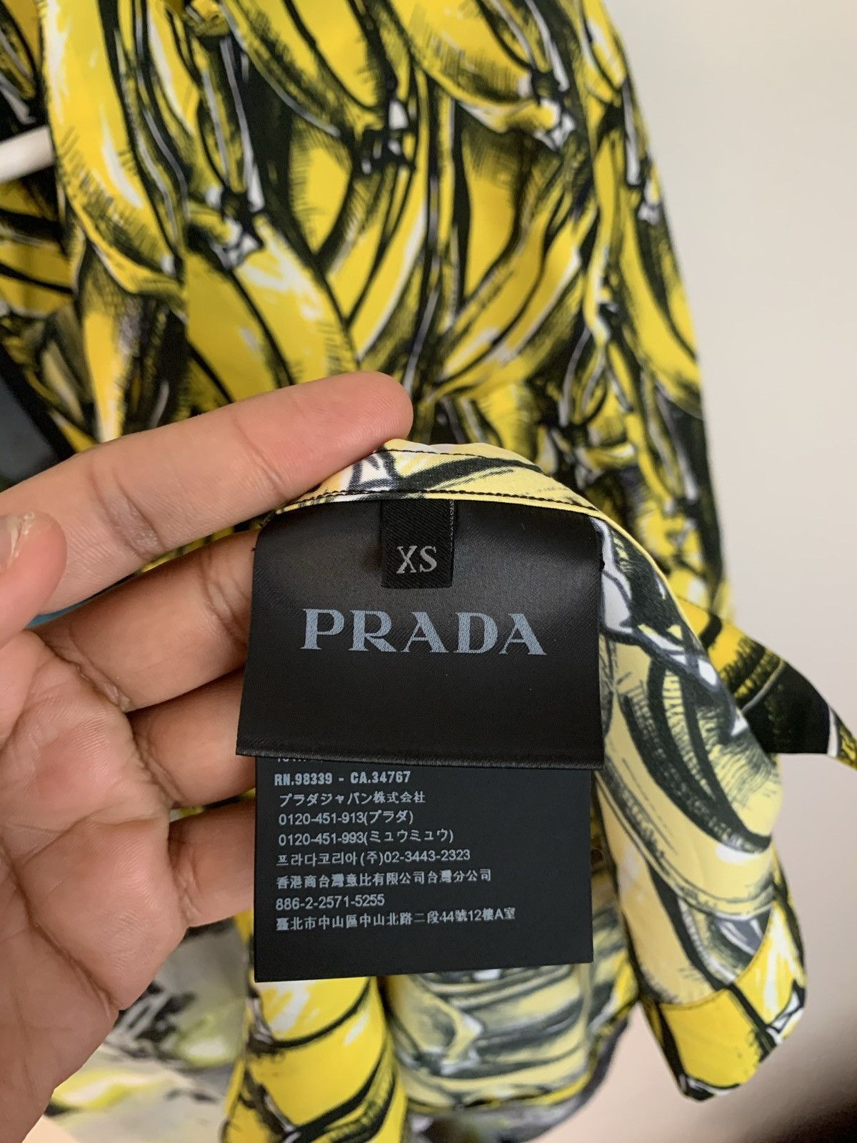 Prada Split bowling shirt (Viscose) Size US XS / EU 42 / 0 - 5 Thumbnail