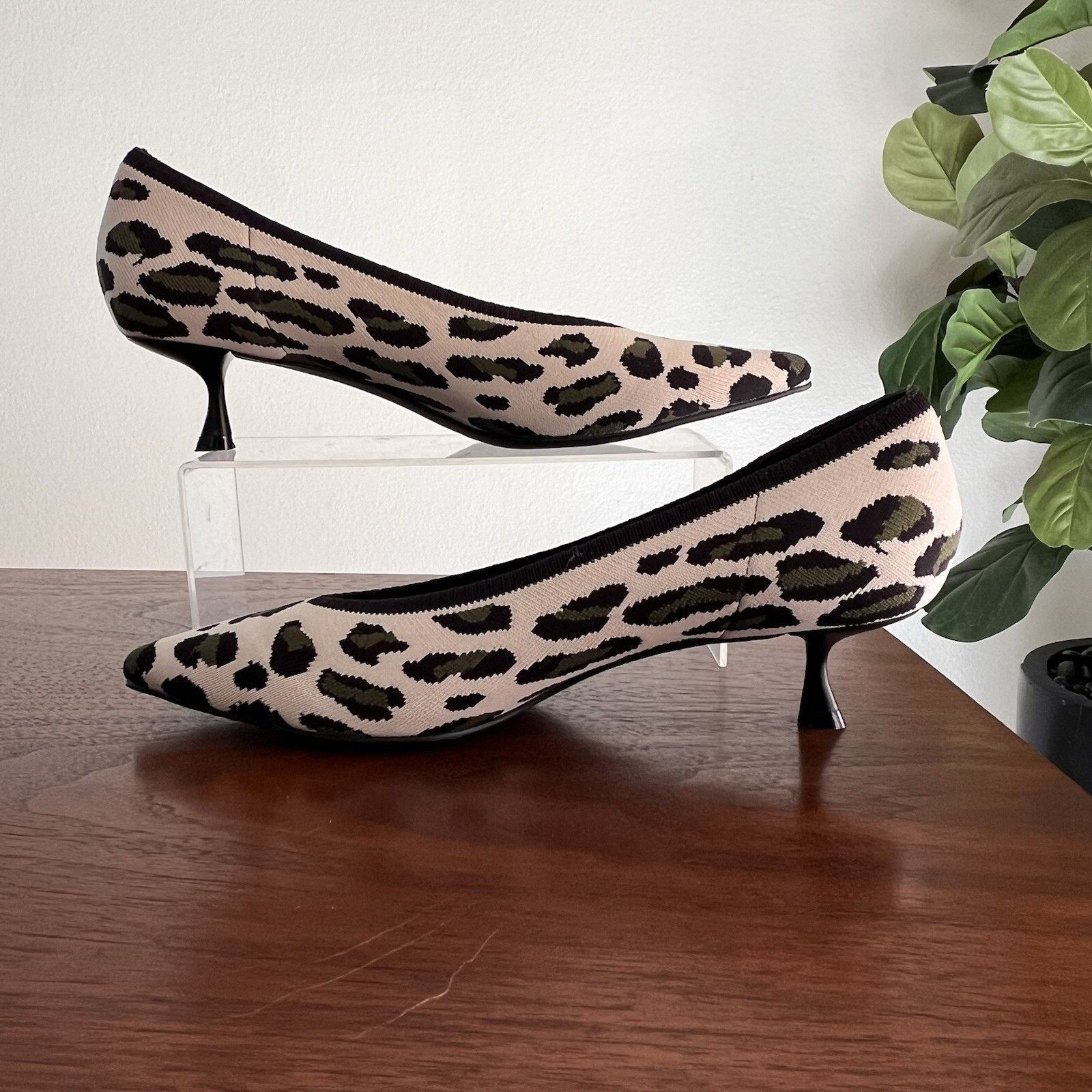 Other NEW Vivaia Stella Kitten Heel Pointed Toe 41 EU/10 US Size US 10 / IT 40 - 2 Thumbnail