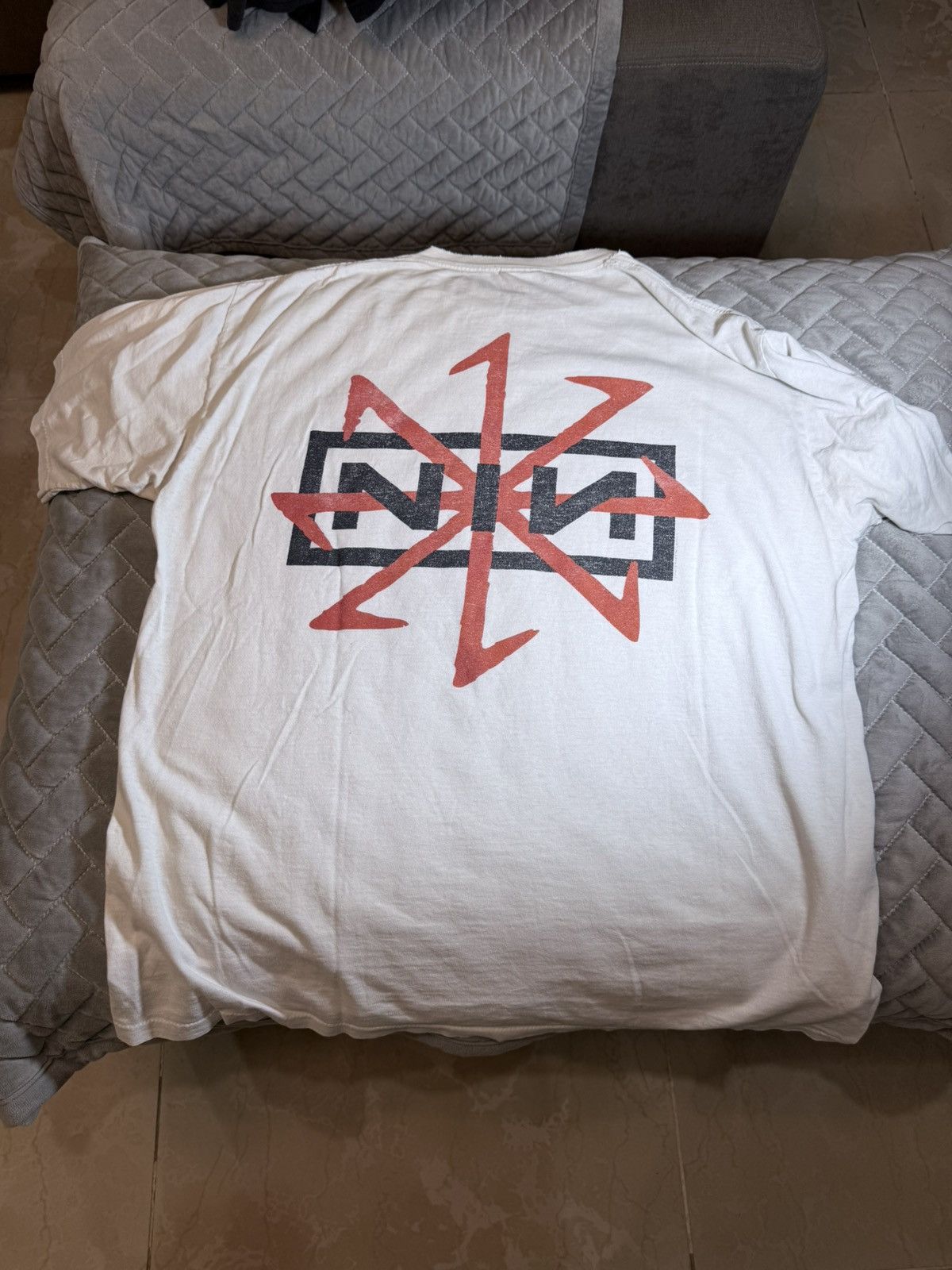 Vintage 1995 Nine Inch Nails Devil Size US XL / EU 56 / 4 - 2 Thumbnail