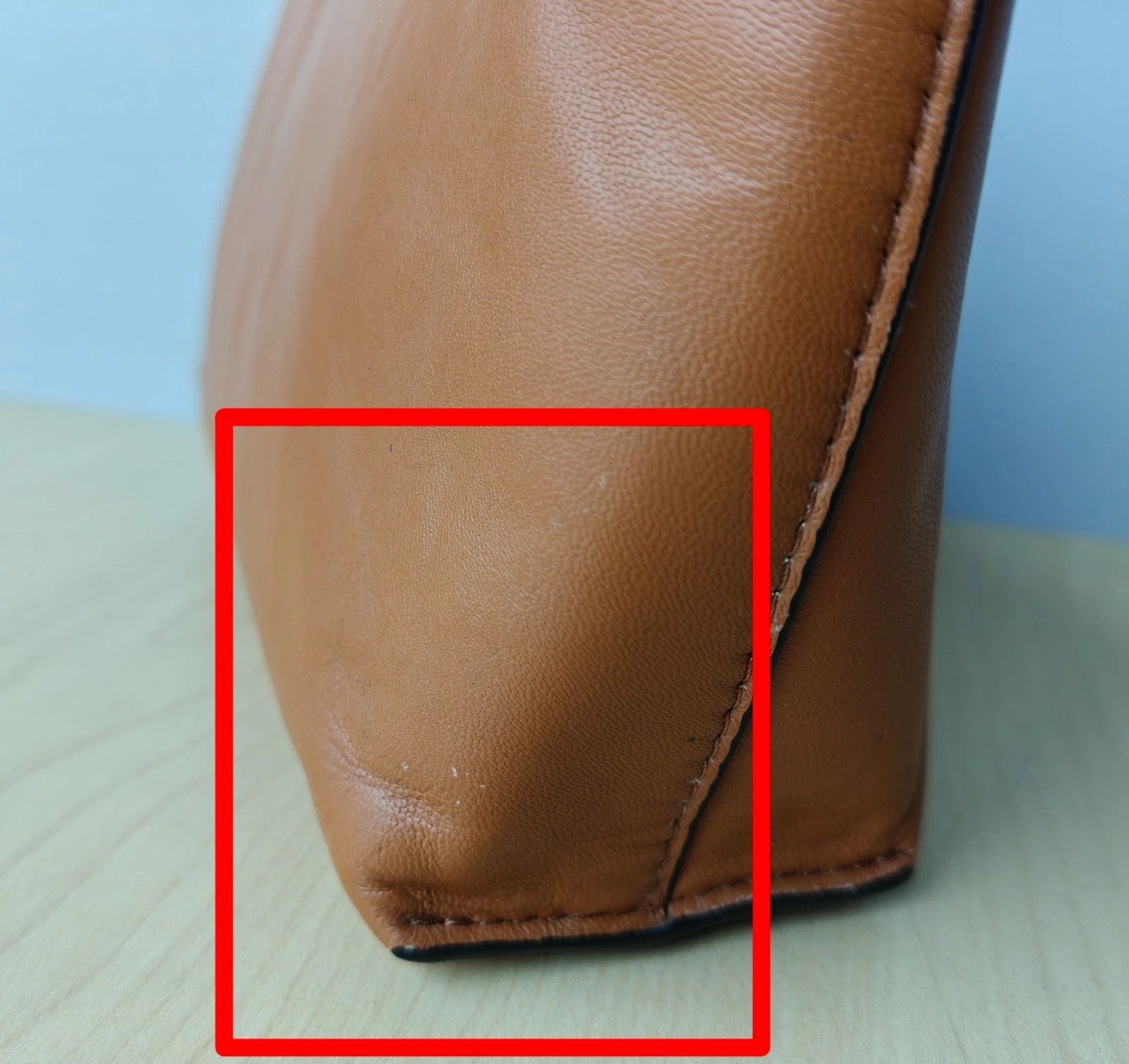 Allsaints ALLSAINTS Emile Leather Logo Pouch Bag FTP - 8202 Size ONE SIZE - 11 Thumbnail
