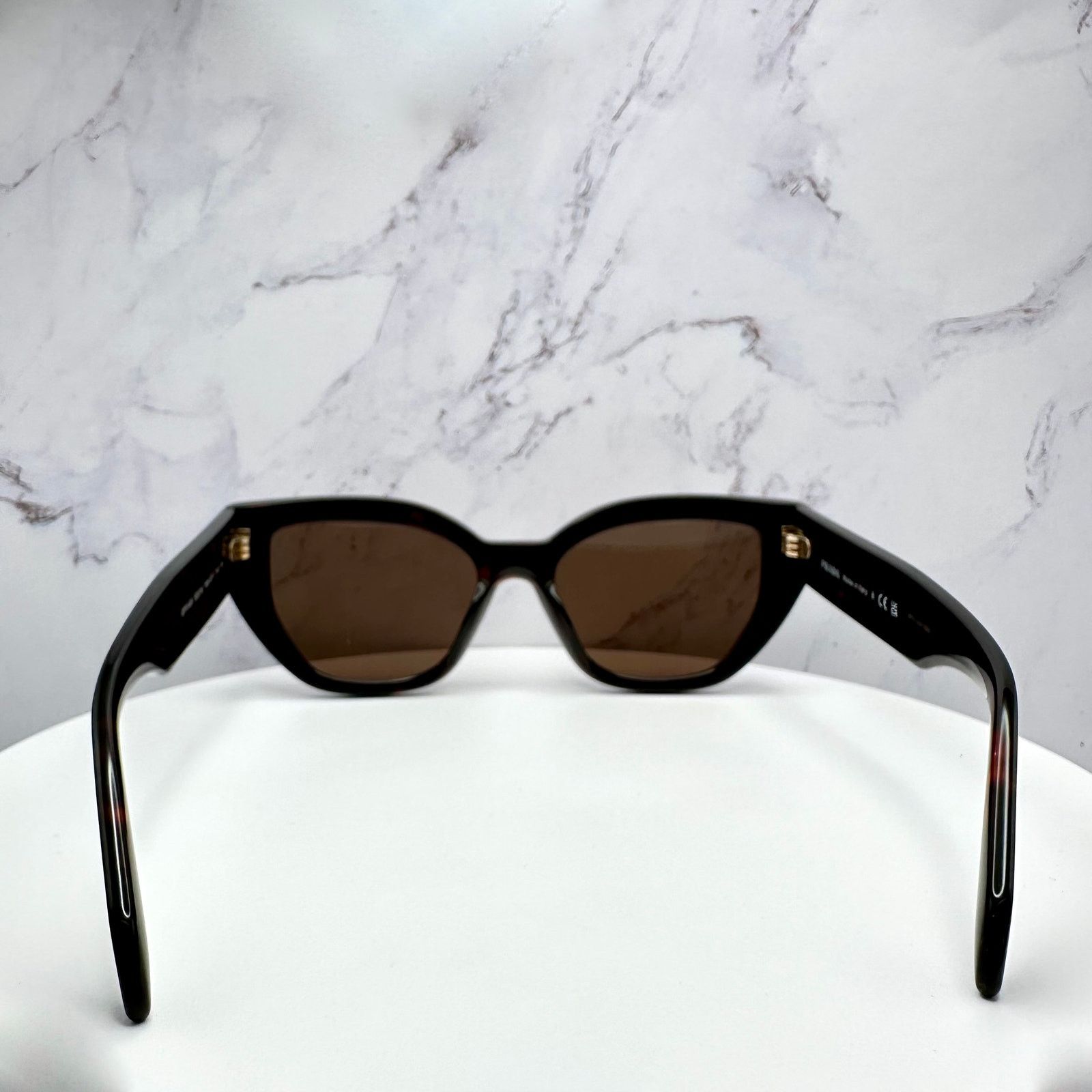 Prada New Prada Sunglasses Cat Eye Brown Tortoise Gold Logo Size ONE SIZE - 4 Thumbnail