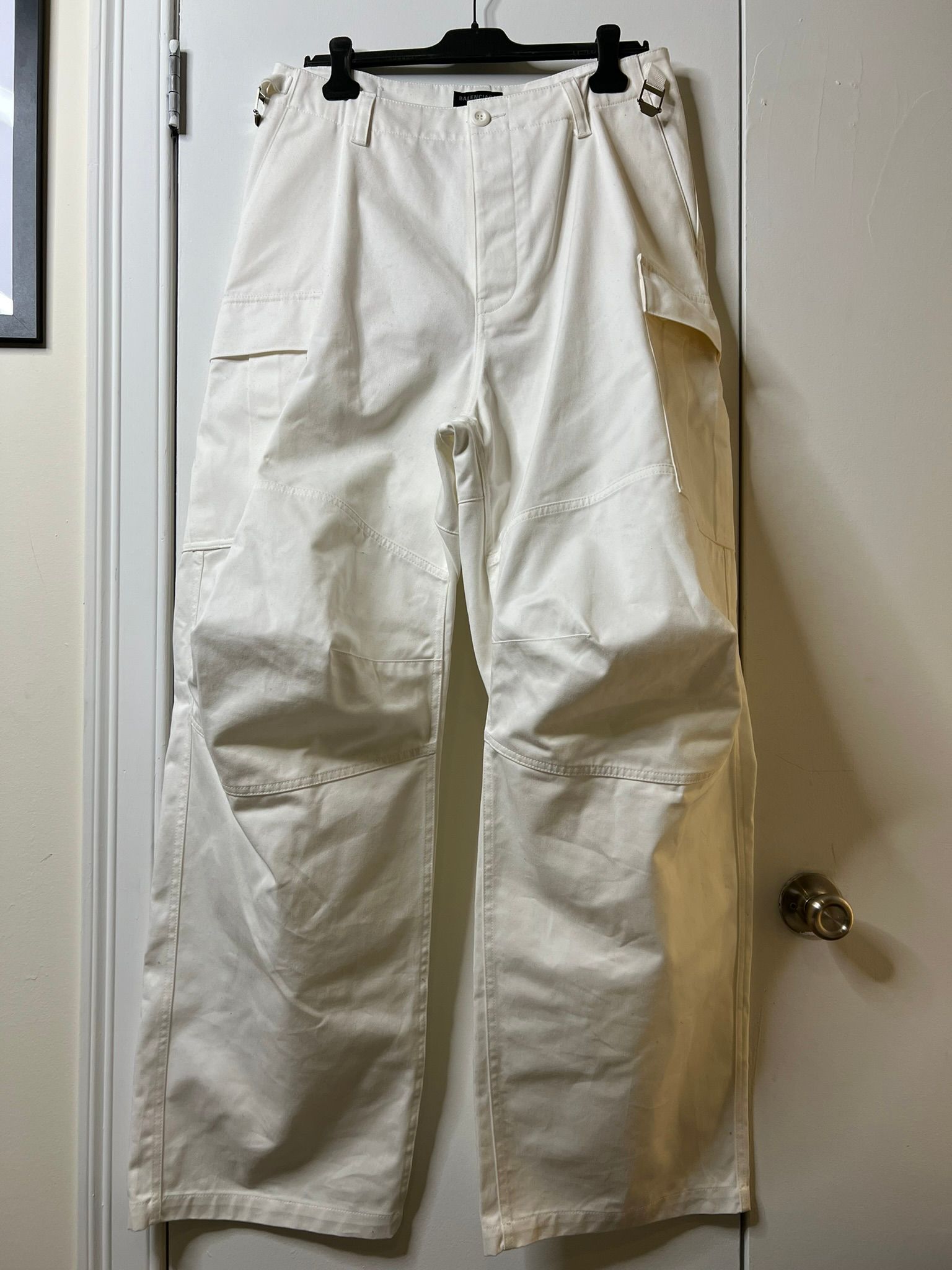 Pre-owned Balenciaga Fw22 White Kick Cargo Pants Size 30