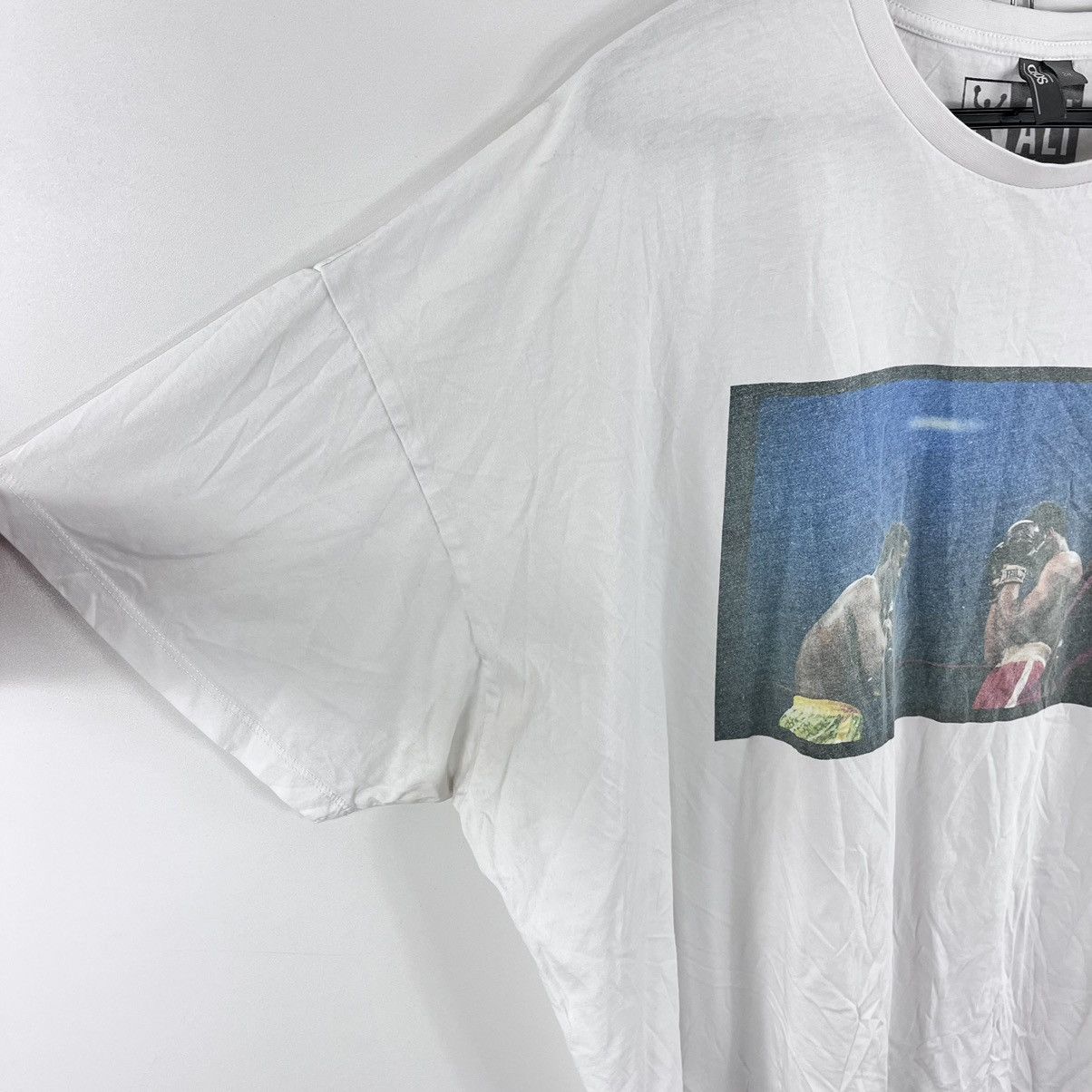 Asos ASOS Muhammad Ali T-Shirt Big Logo “Ali vs Joe Frazier” Size US XXL / EU 58 / 5 - 2 Thumbnail