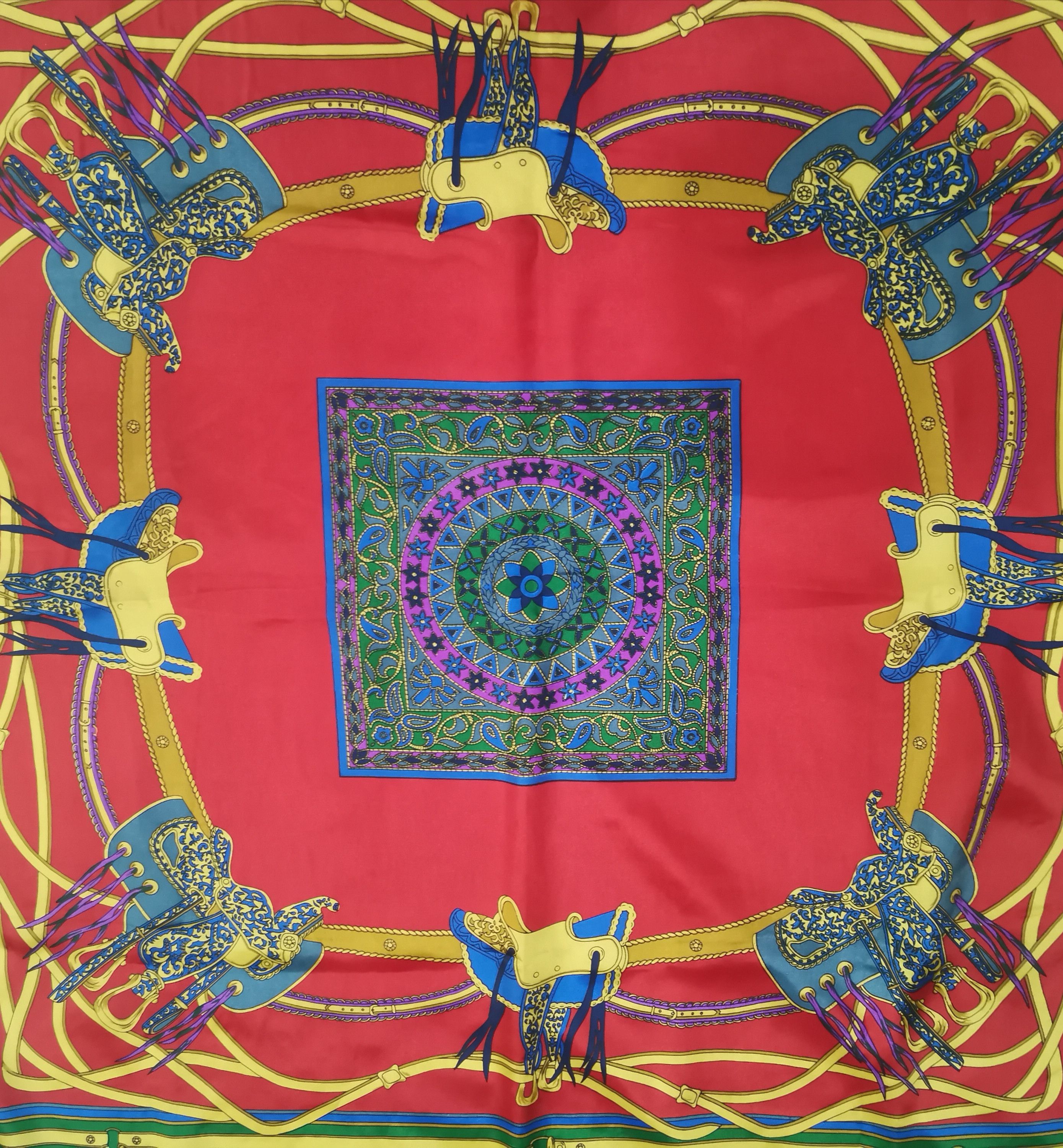 Vintage Rare vintage luxury scarves nice design Size ONE SIZE - 2 Thumbnail