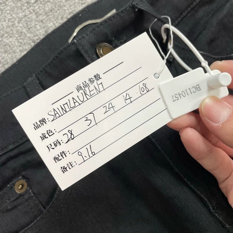 Saint Laurent Paris Saint Laurent Black skinny jeans 2504-Nextarrow Size US 28 / EU 44 - 6 Thumbnail