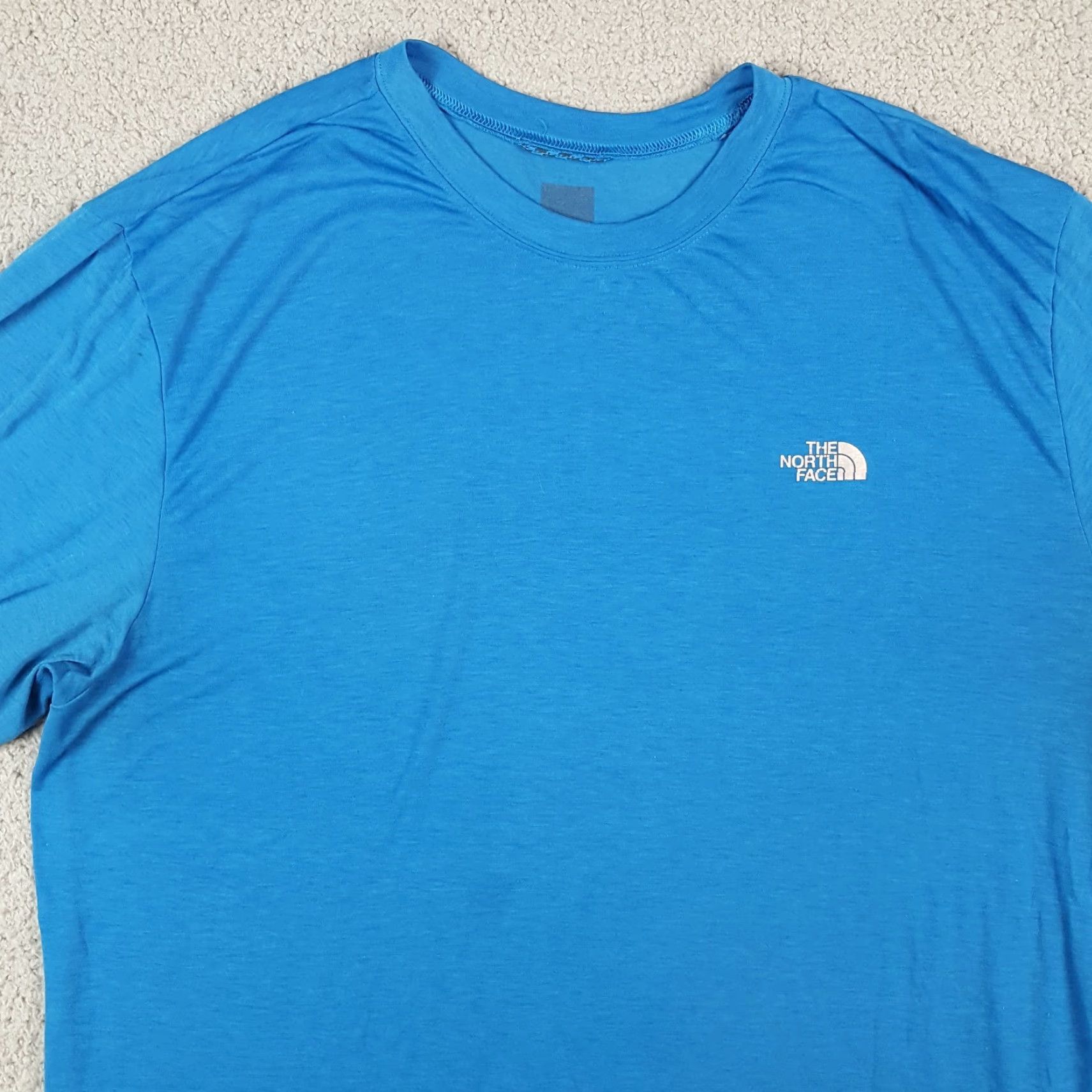 The North Face VINTAGE The North Face Men's T-Shirt Short Sleeve Blue 90s Outdoor Hiking Retro Breathable Lightweight Medium Size US L / EU 52-54 / 3 - 2 Thumbnail