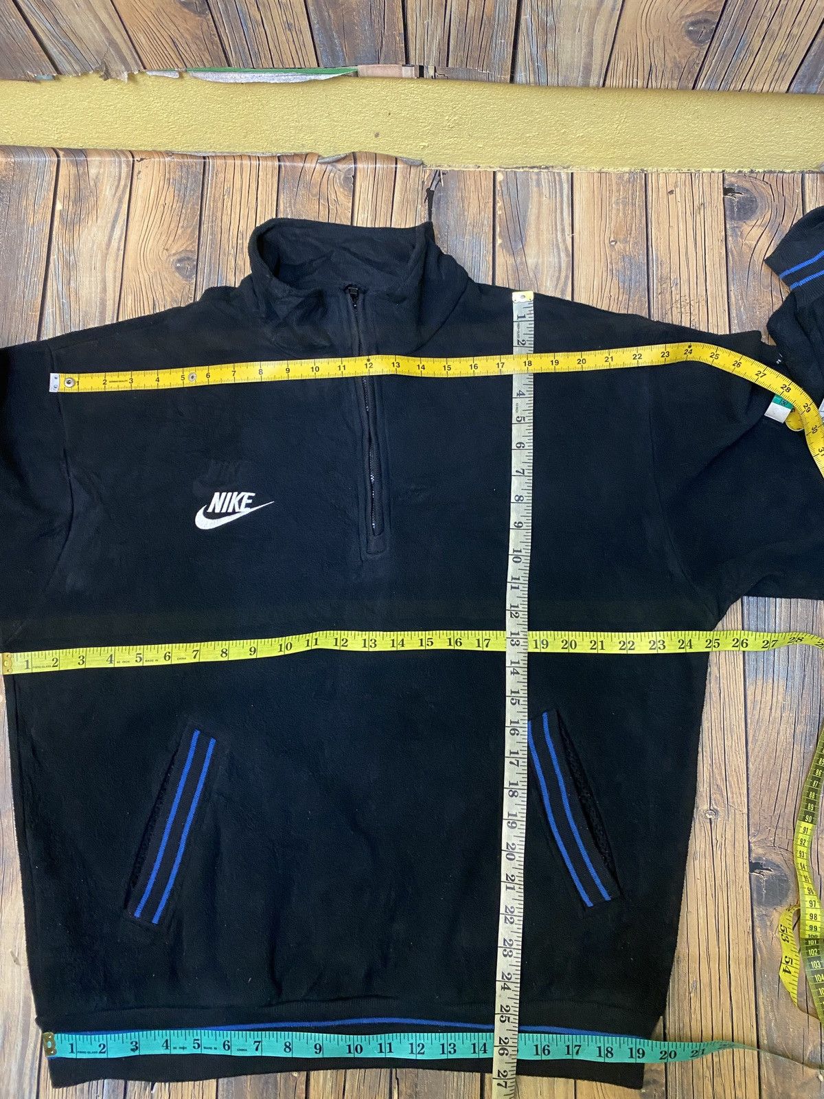 Nike × Sports Specialties × Vintage nike made in taiwan half zipper big swoosh sweatshirt Size US M / EU 48-50 / 2 - 5 Thumbnail