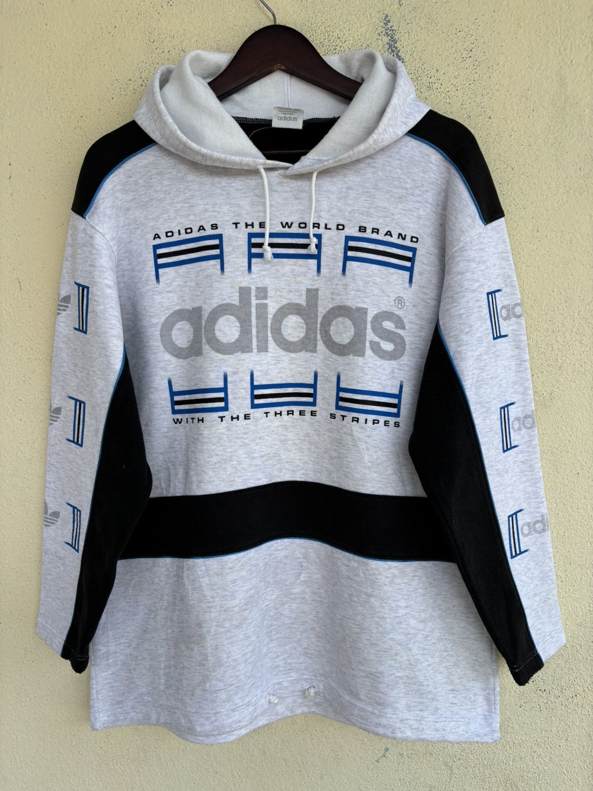 Adidas × Vintage Vintage Adidas Big Logo Hoodie Size US S / EU 44-46 / 1 - 1 Thumbnail