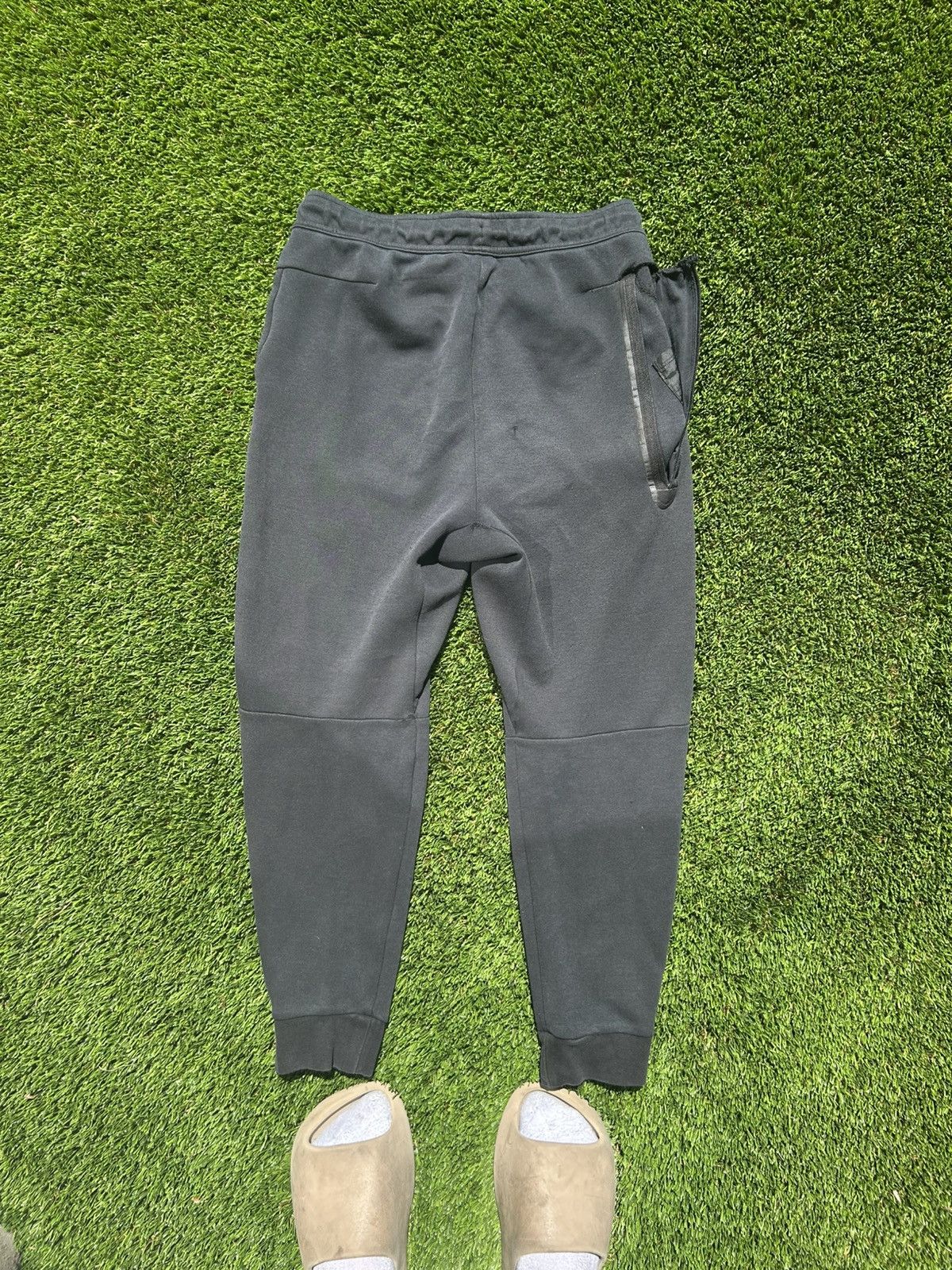 Nike Small black nike tech fleece pants Size US 29 - 2 Thumbnail