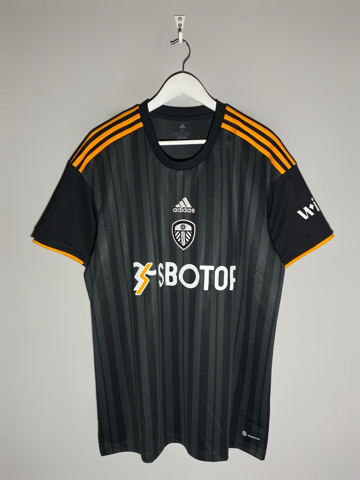 Adidas Adidas Leeds United 2022/23 Third Football Shirt Jersey Size US XL / EU 56 / 4 - 1 Thumbnail
