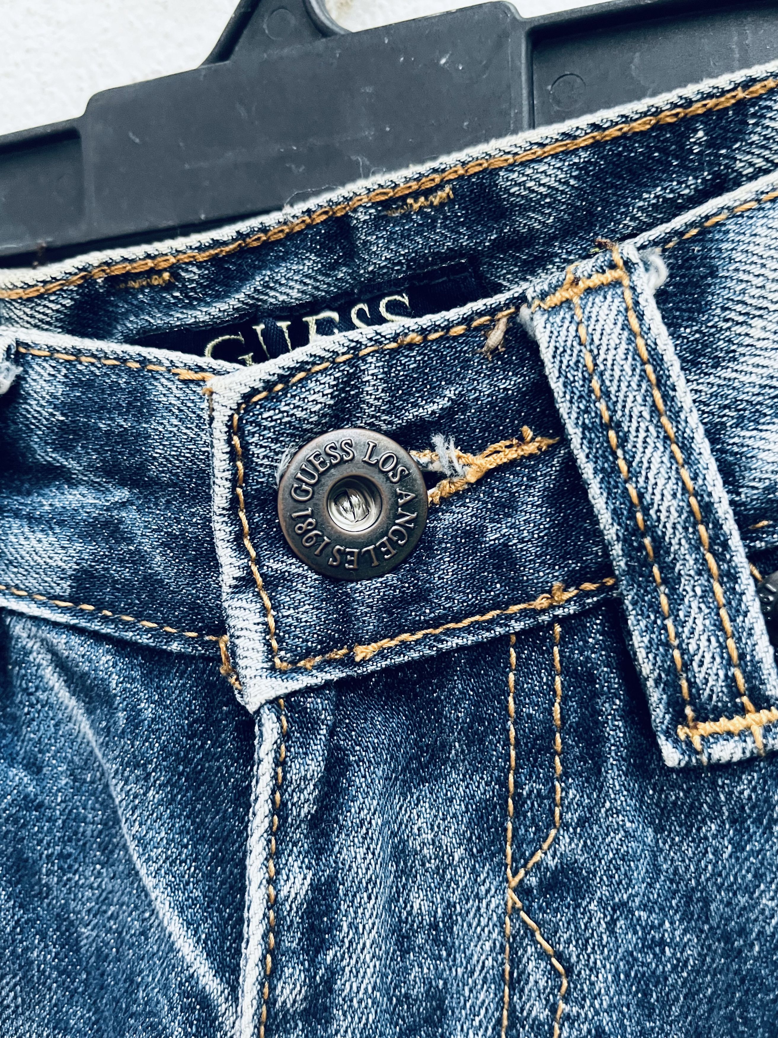 Japanese Brand × Vintage Vintage Guess Distressed Designer Fashion Style Size US 29 - 5 Thumbnail
