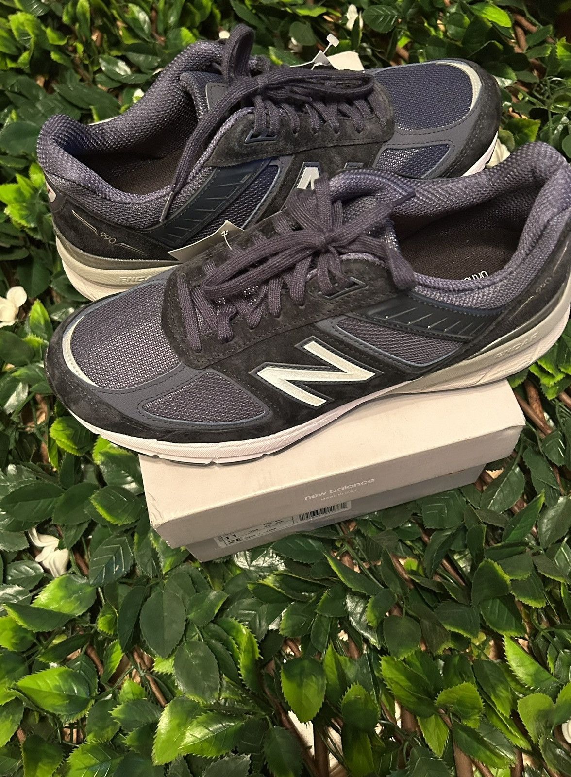 New Balance New balance 990 Size US 11 / EU 44 - 2 Thumbnail