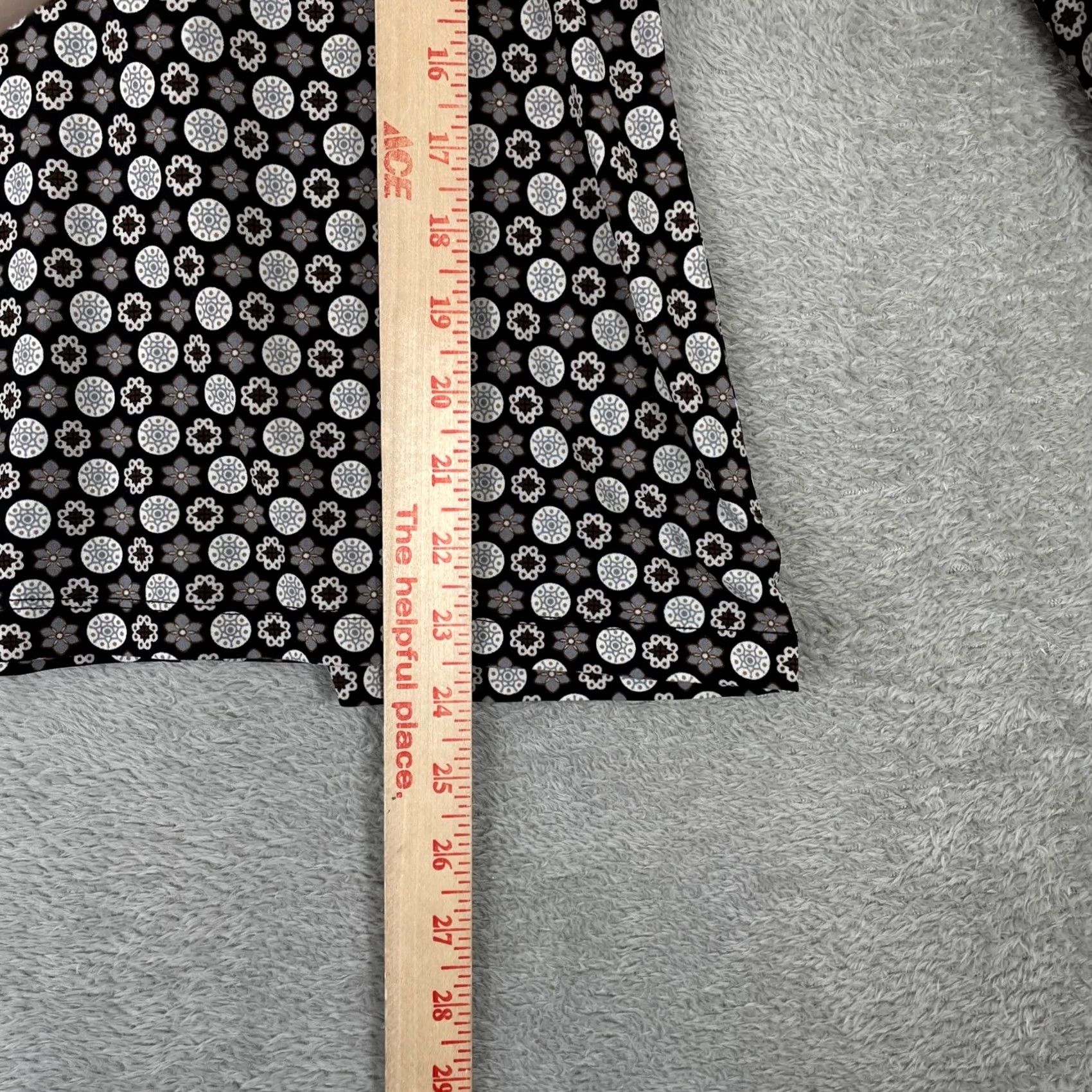 Vintage East 5th Blouse Womens Small Black Geometric Floral Ruched V-Neck Top Y2K Size S / US 4 / IT 40 - 5 Thumbnail