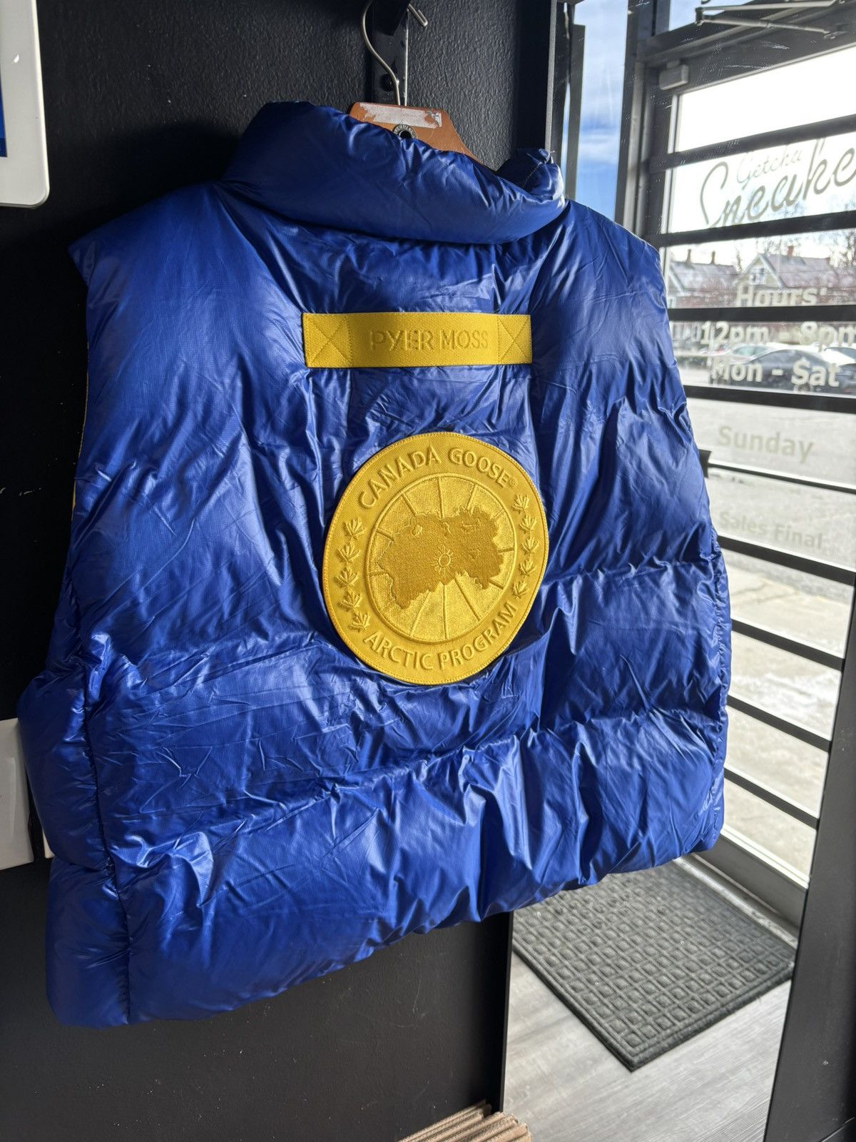 Canada Goose × Pyer Moss Canada Goose CG Disc Pyer Moss vest blue Size US S / EU 44-46 / 1 - 3 Thumbnail