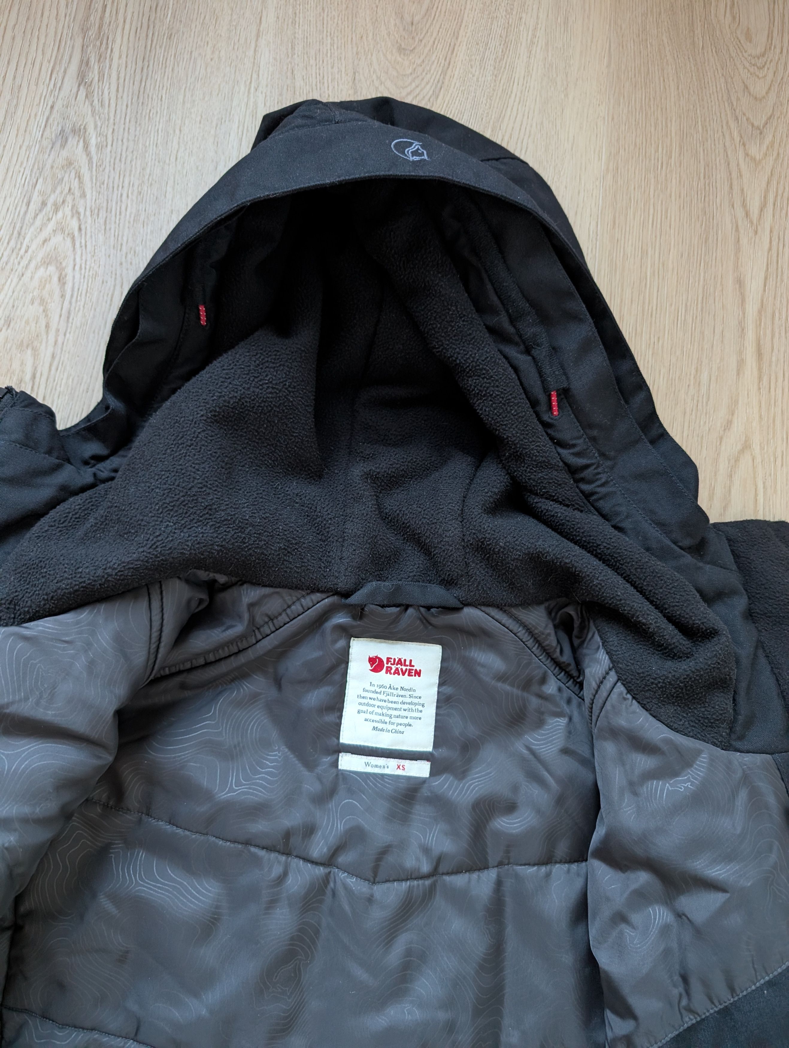 Fjallraven Fjallraven Nuuk Parka Hydratic Womens Waterproof Windproof Size XS / US 0-2 / IT 36-38 - 7 Thumbnail