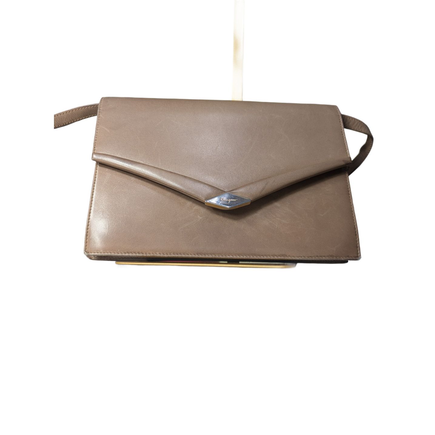 Salvatore Ferragamo Beige Leather Envelope Flap Shoulder bag