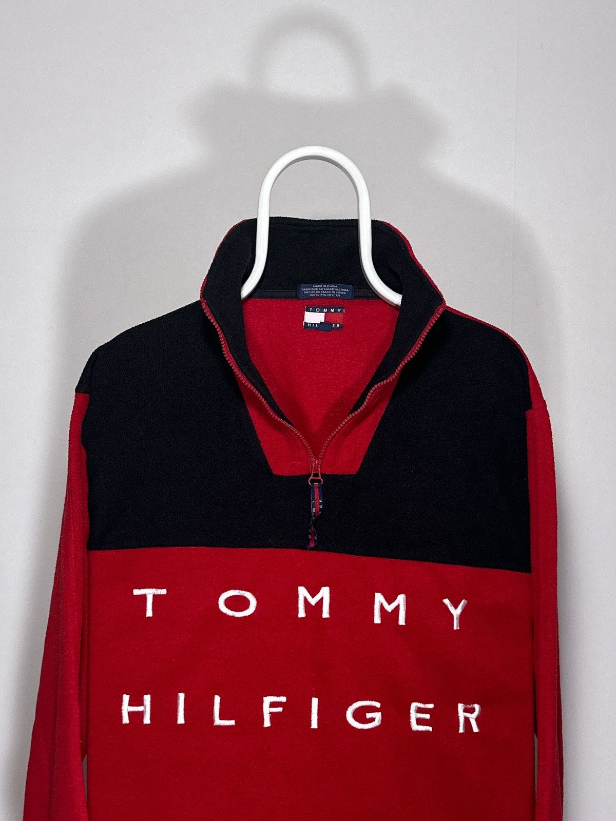 Tommy Hilfiger Tommy Hilfiger Vintage 90s Outdoors Fleece Quarter Zip Size US M / EU 48-50 / 2 - 2 Thumbnail