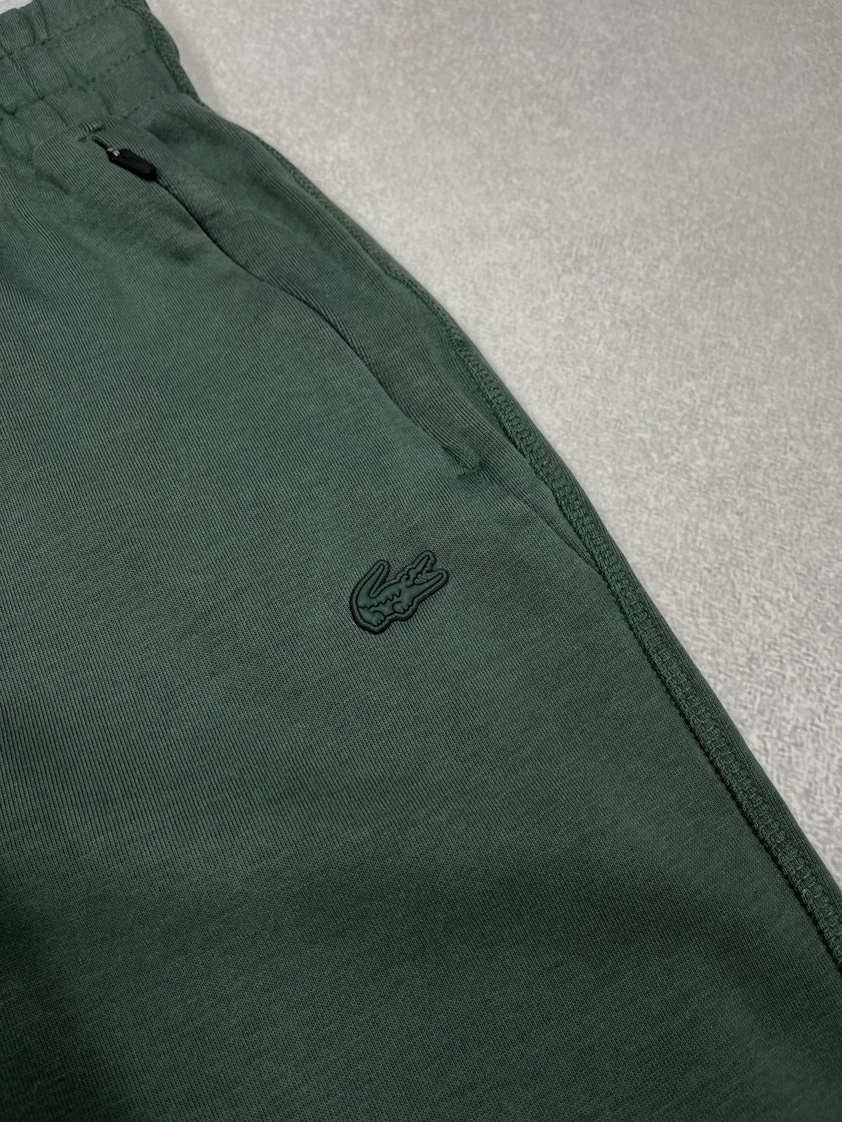 Lacoste Womens Lacoste Sweatpants Green Double Logo Size 26" / US 2 / IT 38 - 4 Thumbnail
