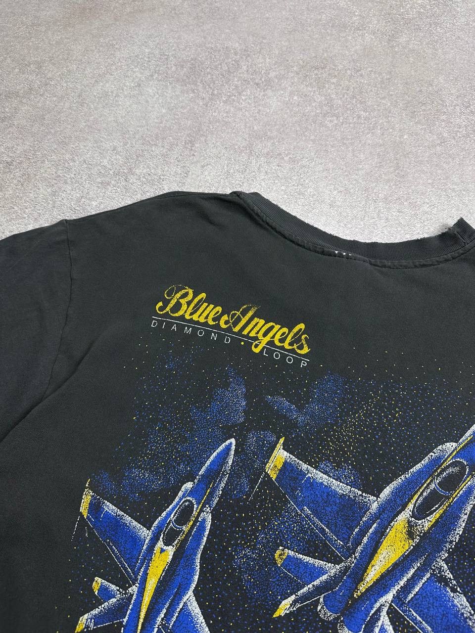 Vintage Vintage 90s Black Angels Military Diamond Loop T-shirt L Size US L / EU 52-54 / 3 - 7 Thumbnail