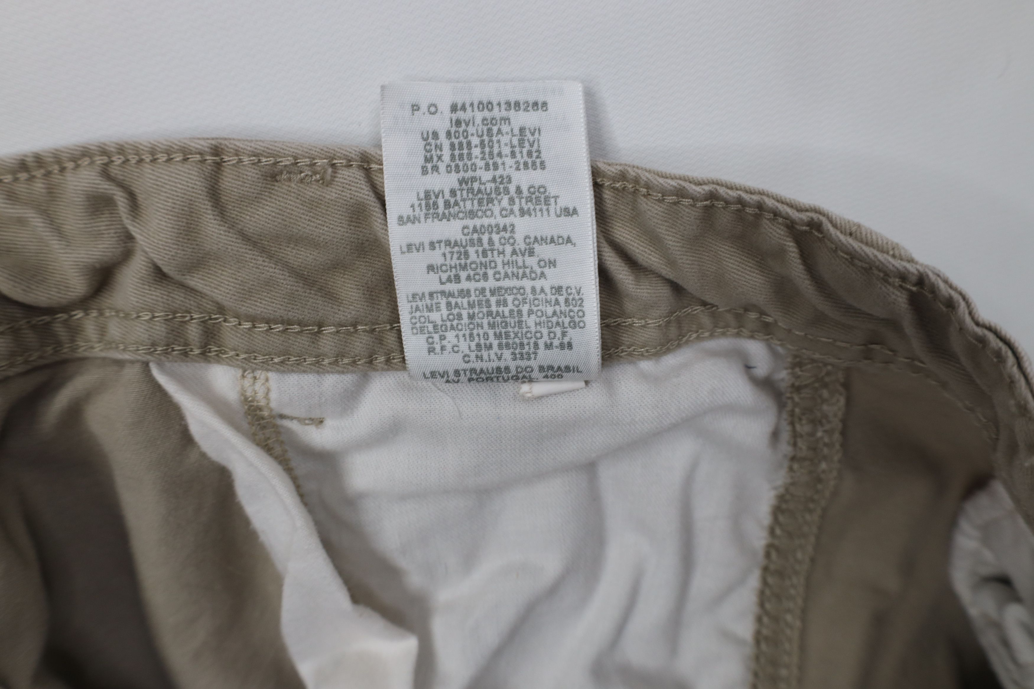 Levi's Vintage Y2K Levis Loose Wide Leg Cargo Pants Beige Cotton Size US 34 / EU 50 - 8 Thumbnail