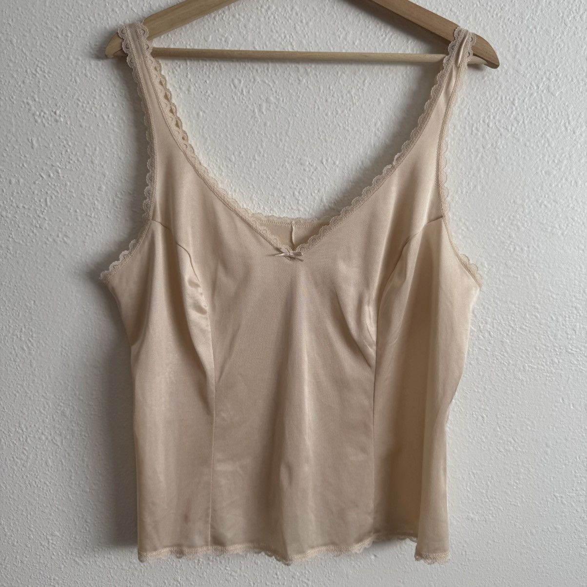 Vintage WARNERS Vintage 90s Beige Lace Trim Thin Strap Camisole Top Size L / US 10 / IT 46 - 1 Thumbnail