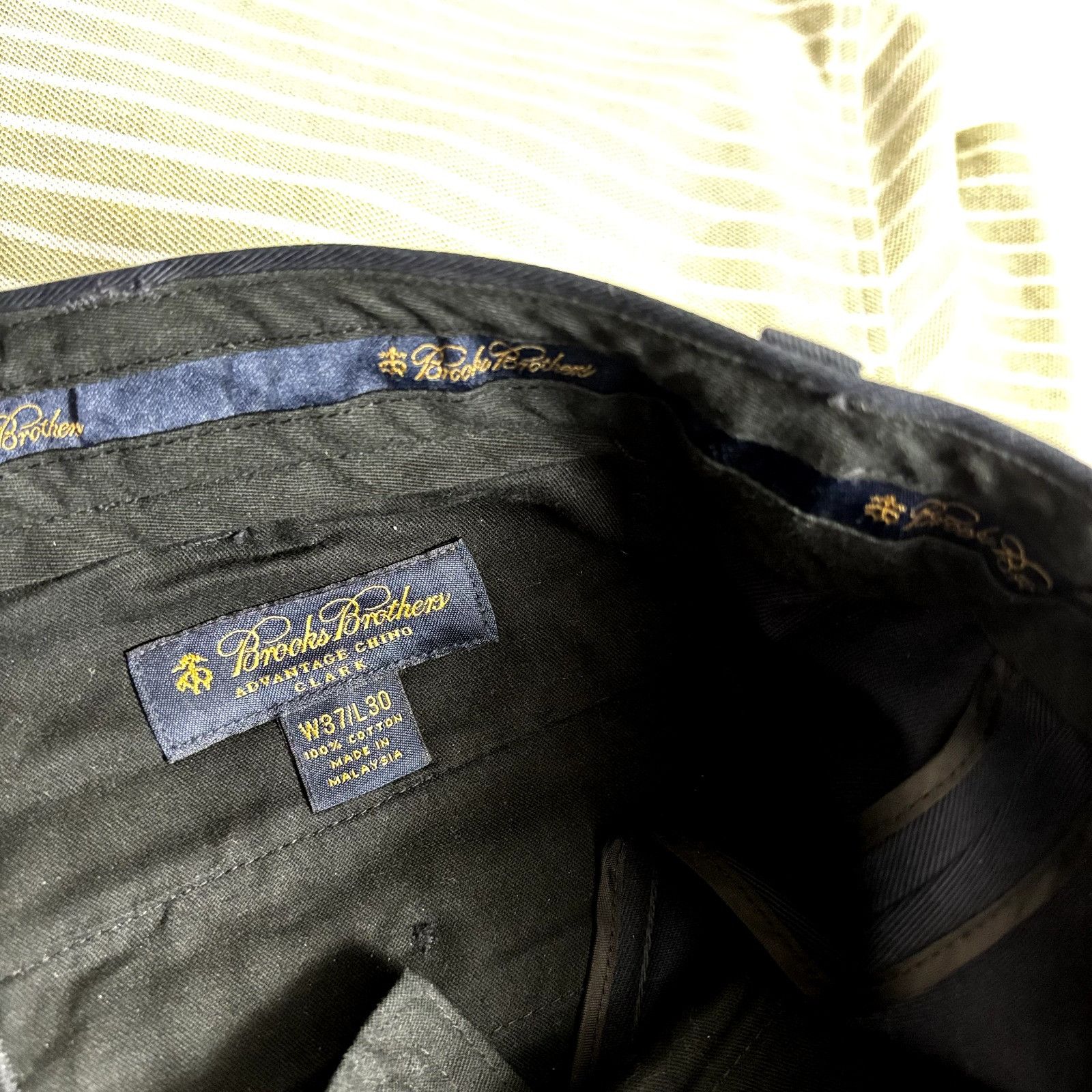 Brooks Brothers Brooks Brothers NWOT Set Men's Navy Jeans Size 37X30 & Size Size 36R - 7 Thumbnail