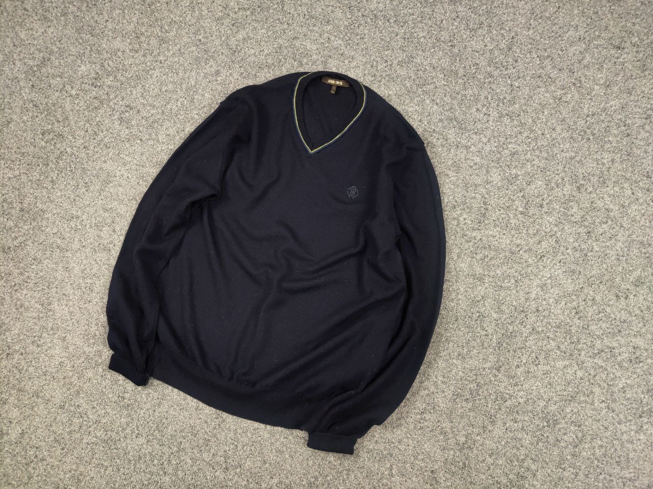 Roberto Cavalli Roberto Cavalli Lana Wool Classic Logo V Nech Light Sweater Size US M / EU 48-50 / 2 - 3 Thumbnail