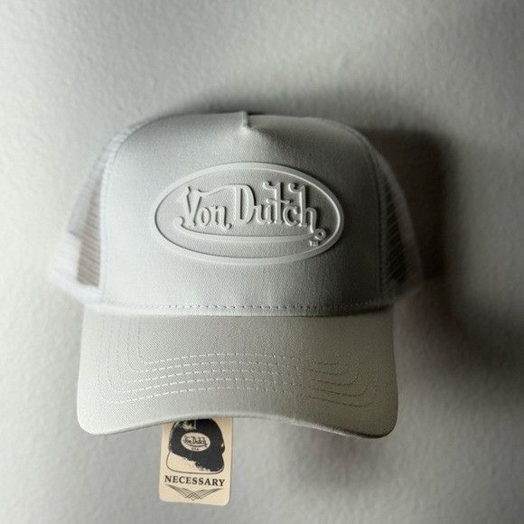 Designer × Von Dutch NWT VON DUTCH TRIPLE WHITE TRUCKER HAT CAP Size ONE SIZE - 2 Thumbnail