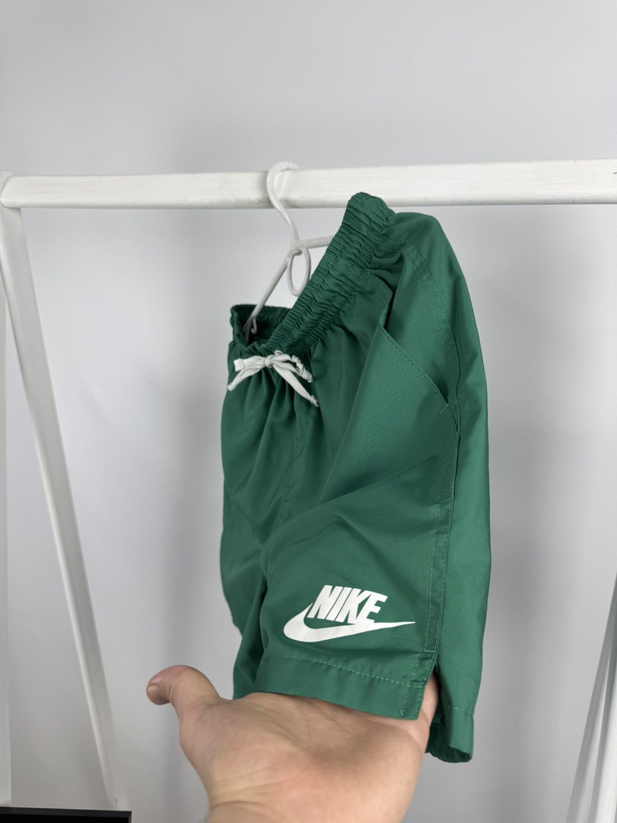 Nike Nike M size Green Shorts Size US 32 / EU 48 - 3 Thumbnail