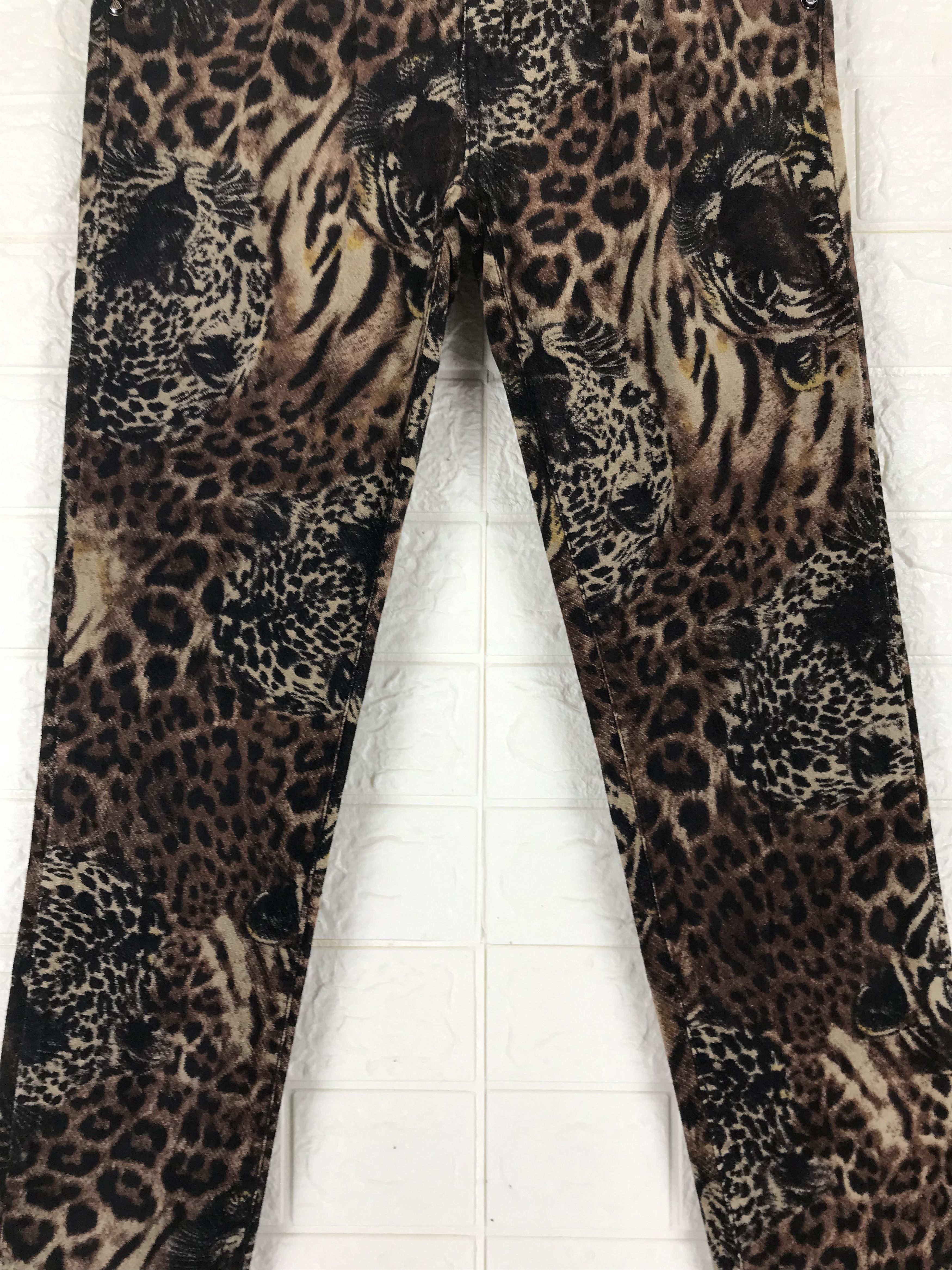 Japanese Brand Japanese Tiger & Leopard 3D Printed Velvet Skinny Pants Size 26" / US 2 / IT 38 - 3 Thumbnail