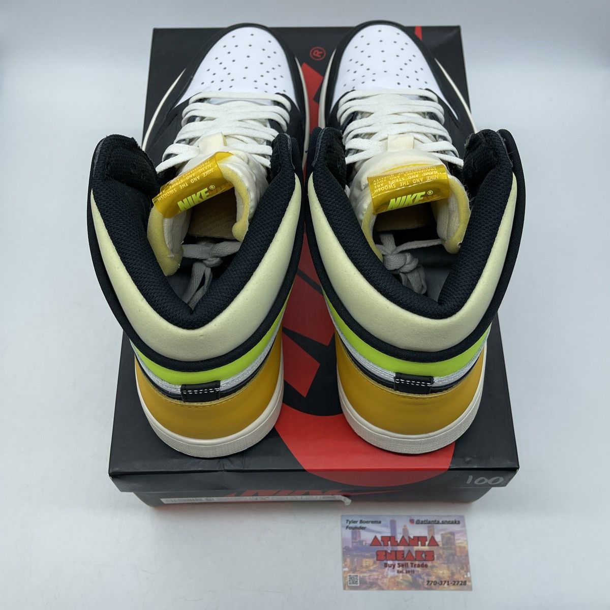 Nike Air Jordan 1 high volt gold Size US 12 / EU 45 - 6 Thumbnail