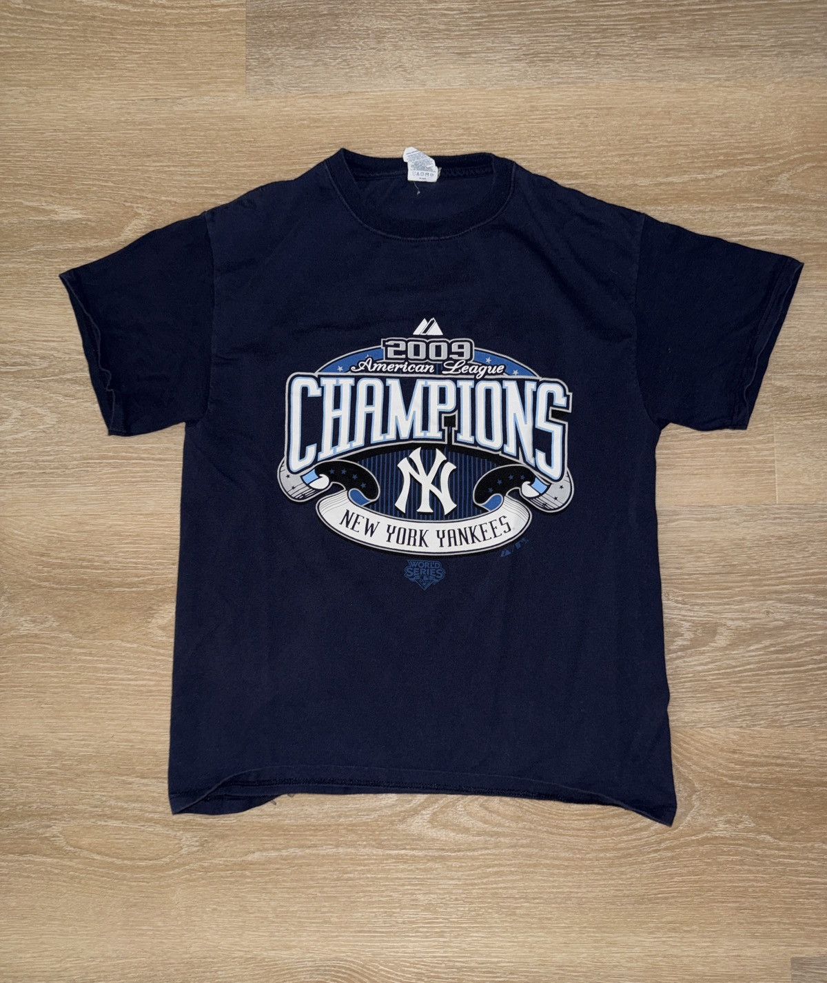 Majestic 2009 New York Yankees World Series Champions T-Shirt Size US M / EU 48-50 / 2 - 1 Thumbnail
