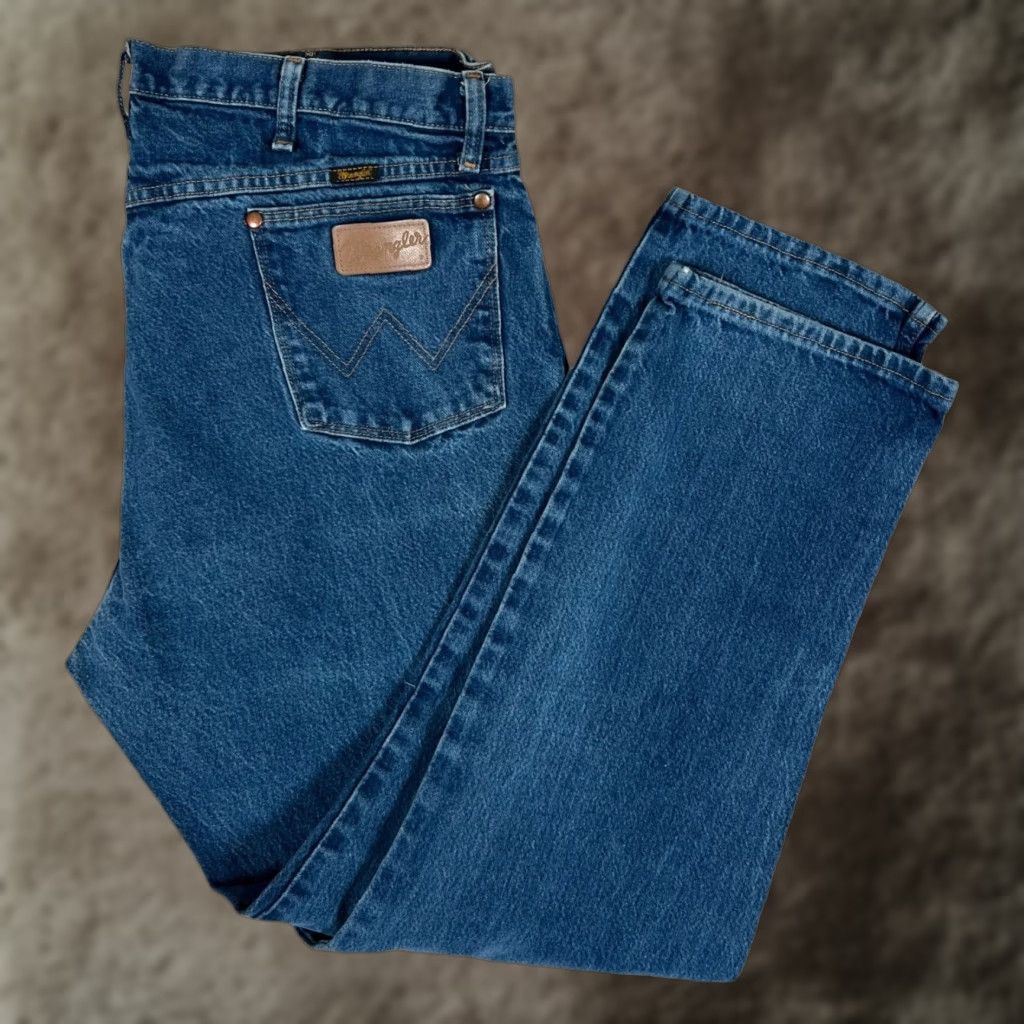 Wrangler VINTAGE Wrangler 13MWZ Jeans Blue Denim Regular Fit Cowboy Size 40x34 READ Size US 40 / EU 56 - 1 Thumbnail