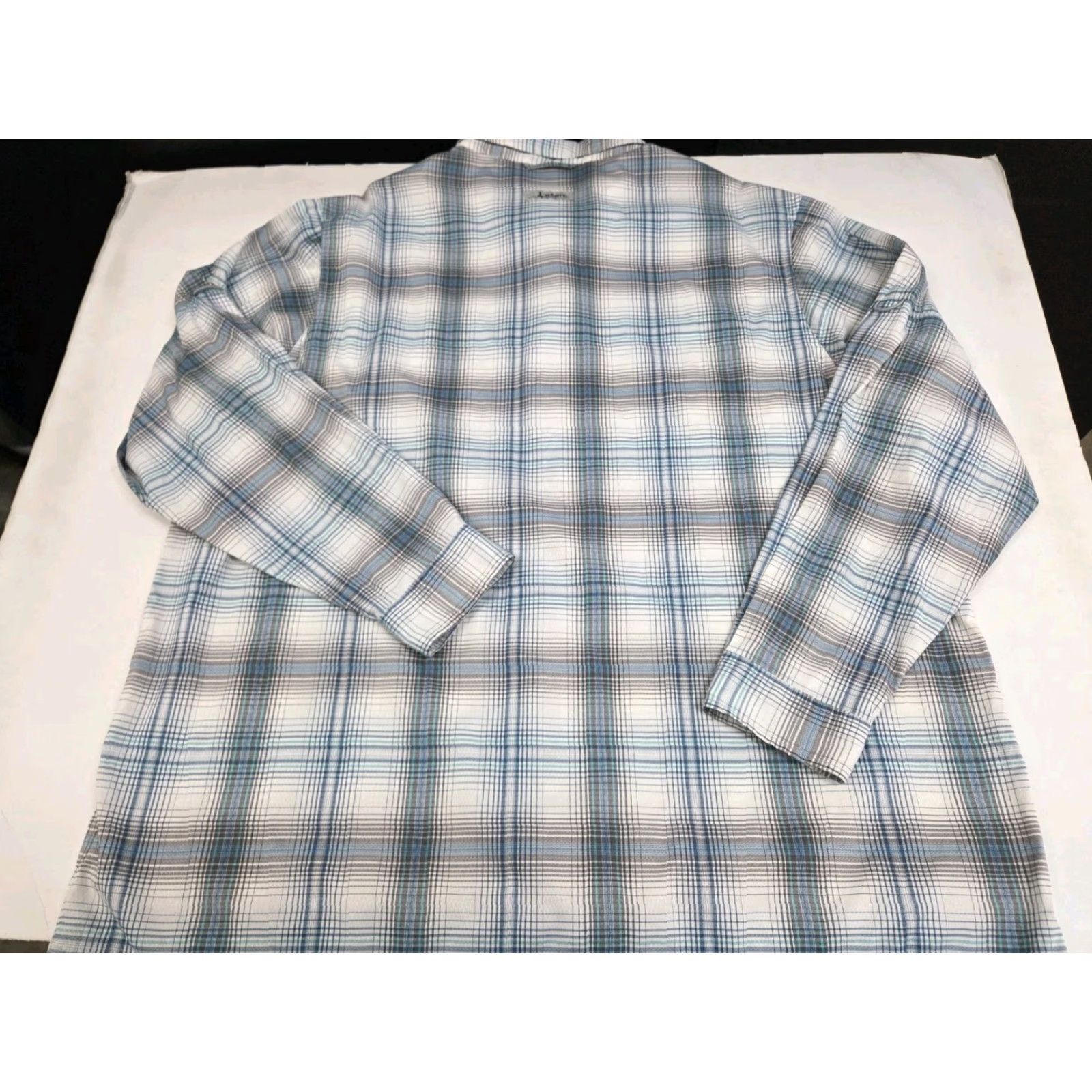 Habitat Habit Mens Long Sleeve Button-Up Fishing Shirt 2XL Blue Plaid Nylon/Poly UV Moisture Wicking Pockets Outdoor 7755 Size US XXL / EU 58 / 5 - 3 Thumbnail
