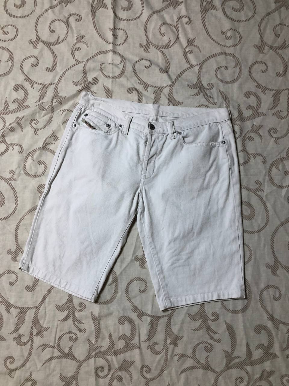 Diesel White Diesel Shorts Size US 32 / EU 48 - 1 Thumbnail