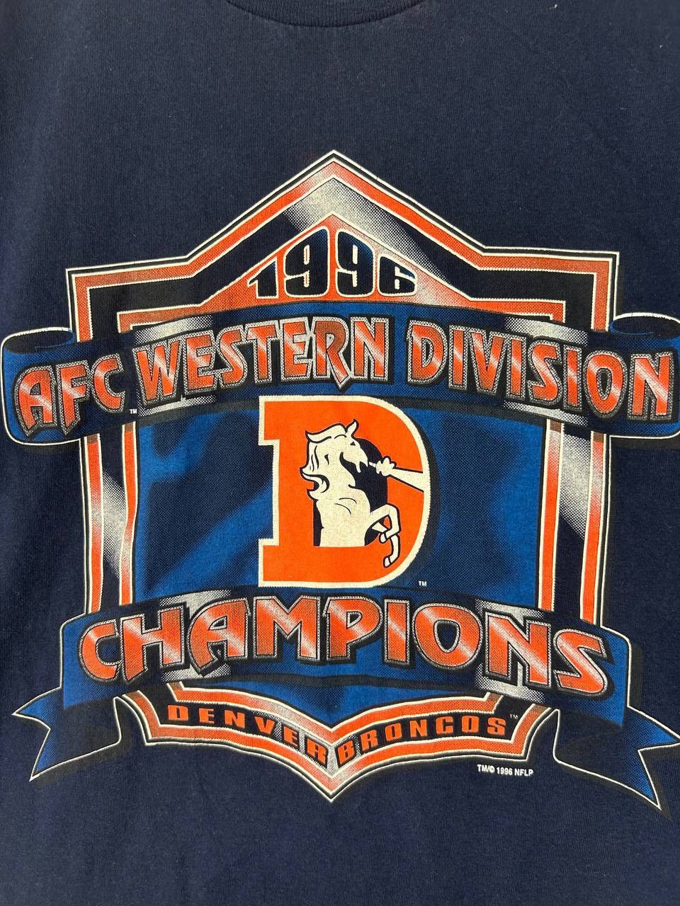 Vintage Vintage 90s Denver Broncos , AFC Western Division Champions Size US L / EU 52-54 / 3 - 3 Thumbnail