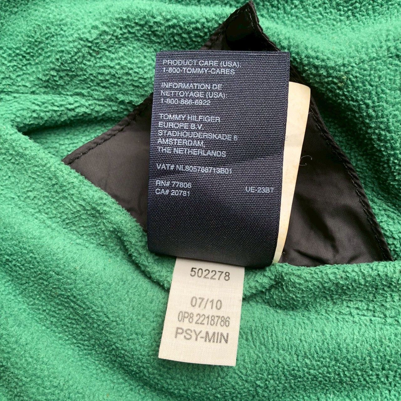 Tommy Hilfiger Vintage Tommy Hilfiger Golf Reversible Quilted Jacket Size US M / EU 48-50 / 2 - 14 Thumbnail
