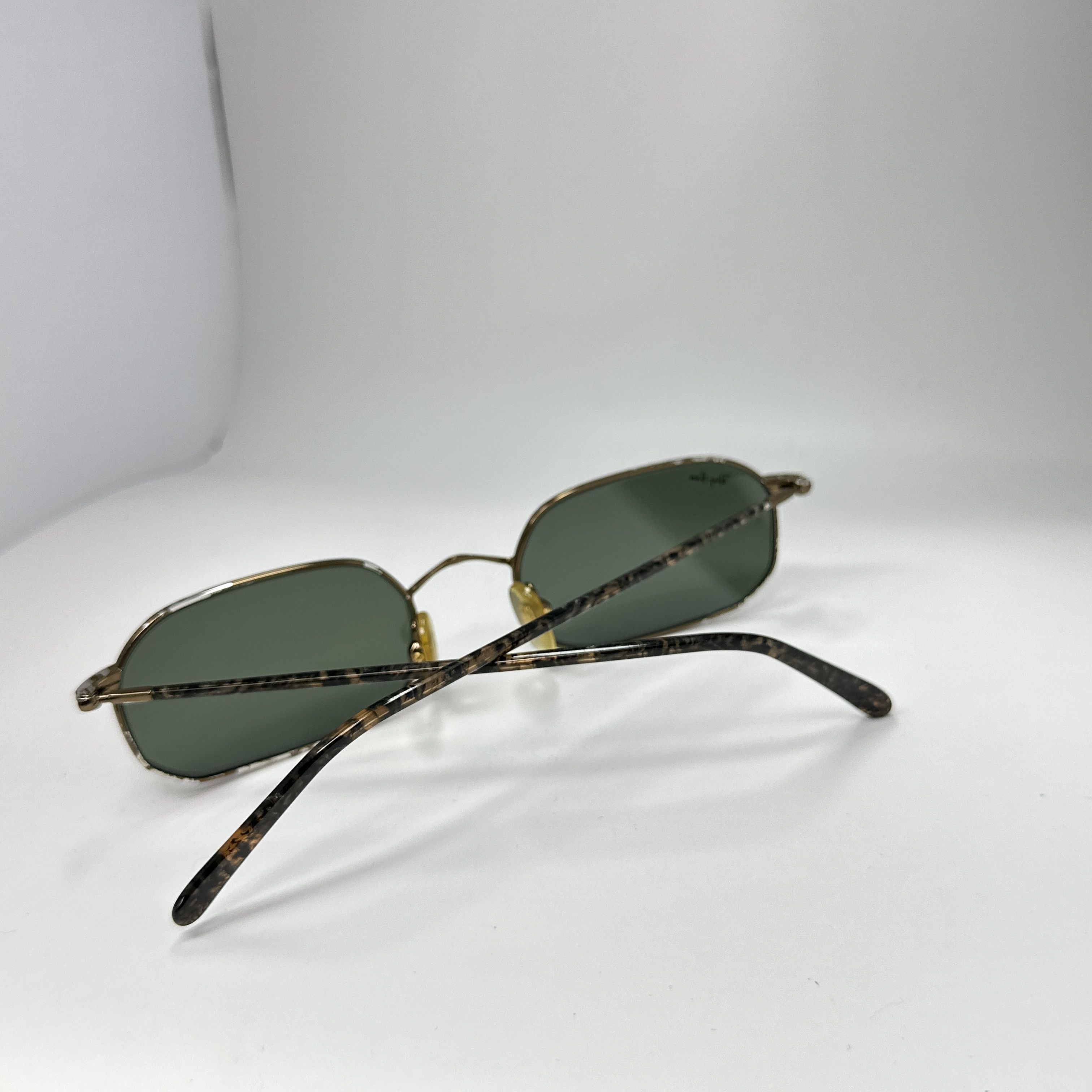 RayBan Vintage Avant Garde Old Money RayBan Sunglasses 00s Size ONE SIZE - 8 Thumbnail