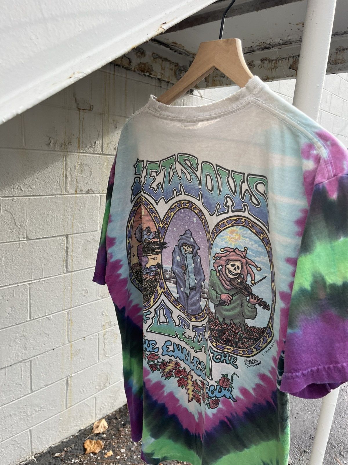Grateful Dead Grateful Dead “ season of the dead” tee Size US L / EU 52-54 / 3 - 5 Thumbnail
