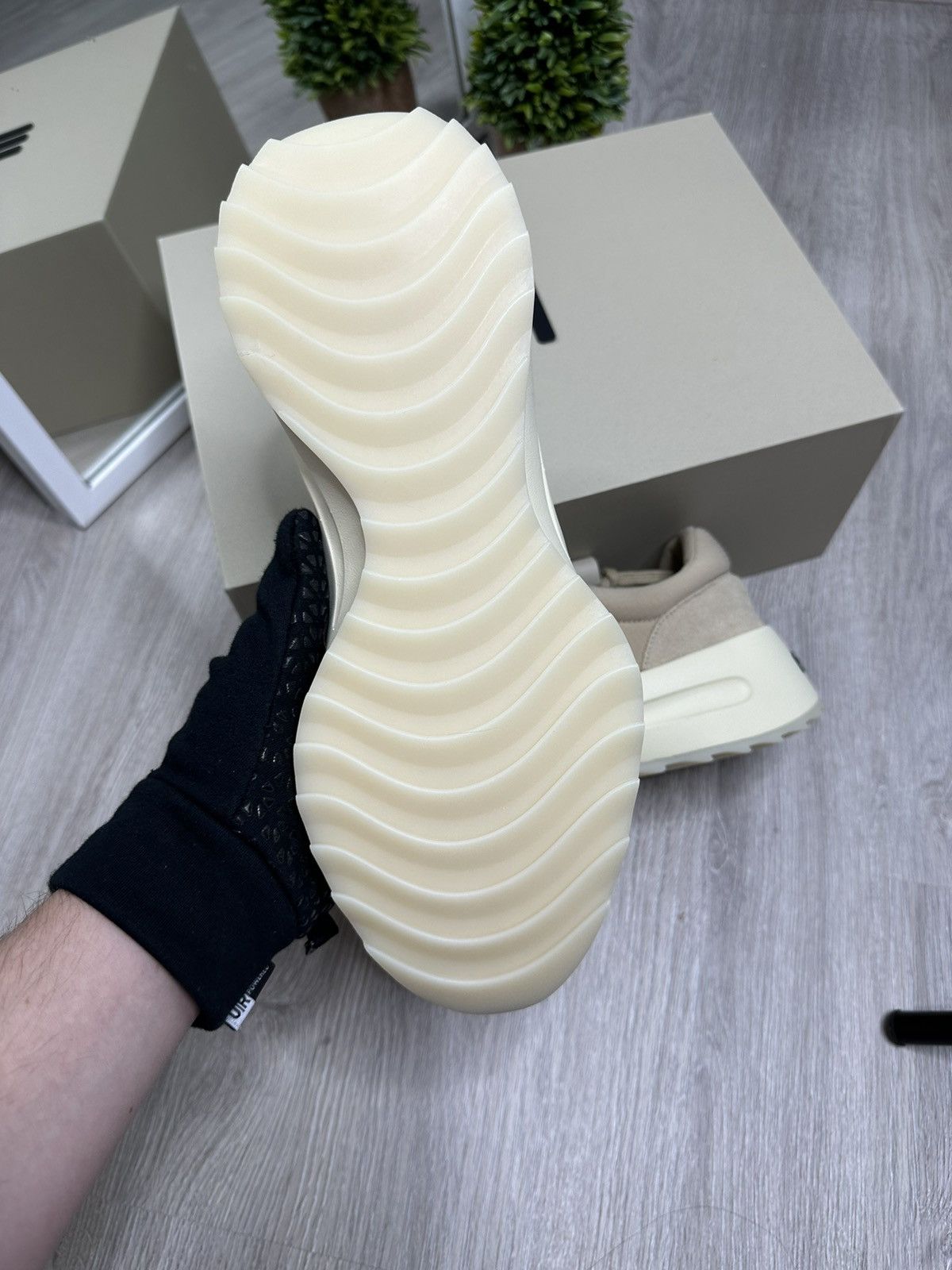 Adidas × Fear of God Adidas X Fear Of God Athletics Los Angel Size US 10 / EU 43 - 8 Thumbnail