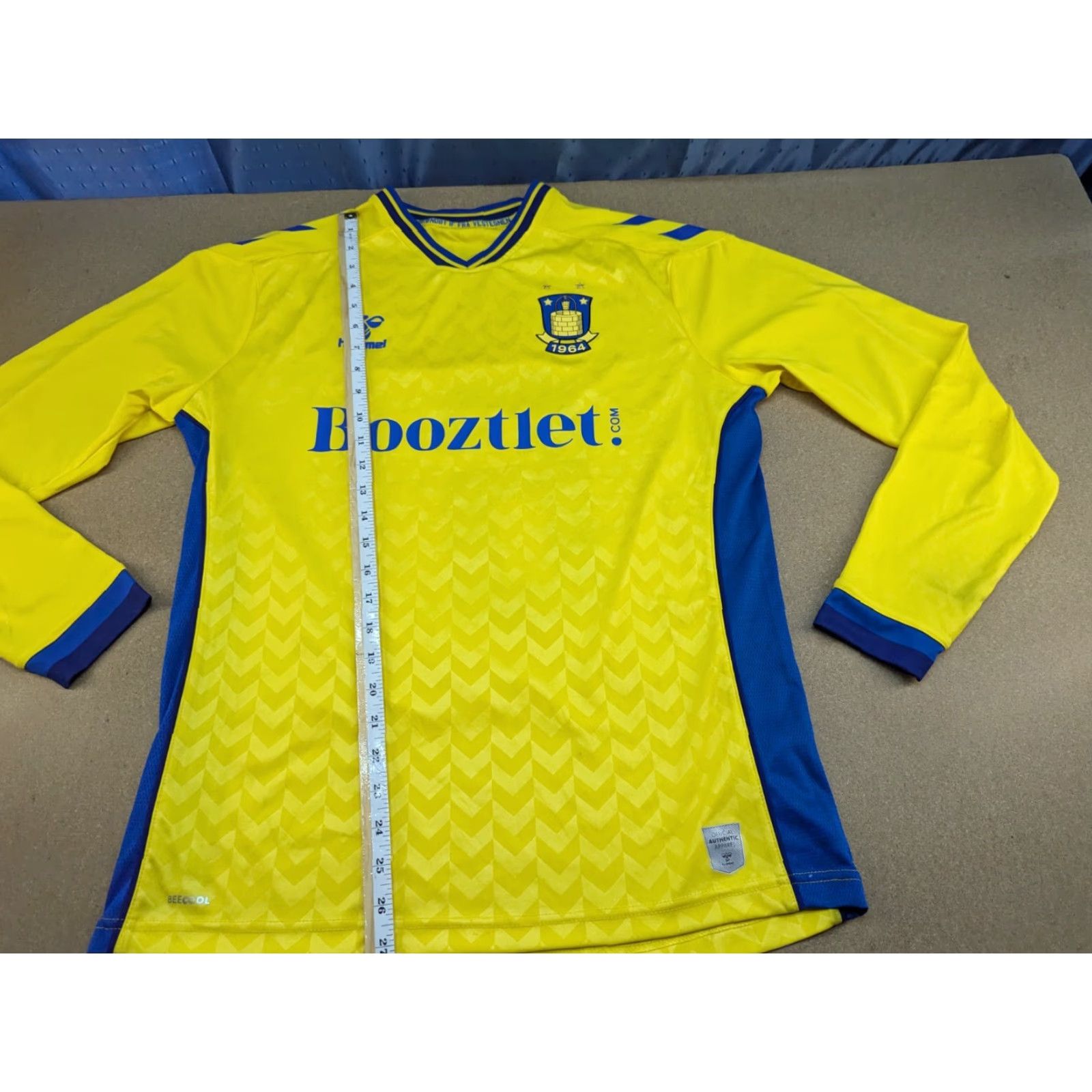 Hummel Hummel Brondby 2022-2023 Joe Bell #6 Football Jersey Mens Size M Home Adult Size US M / EU 48-50 / 2 - 7 Thumbnail