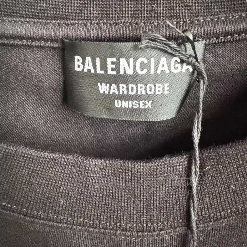 Balenciaga Balenciaga Black Short Sleeve T-Shirt, XL, Back Large Logo Size US XL / EU 56 / 4 - 3 Thumbnail