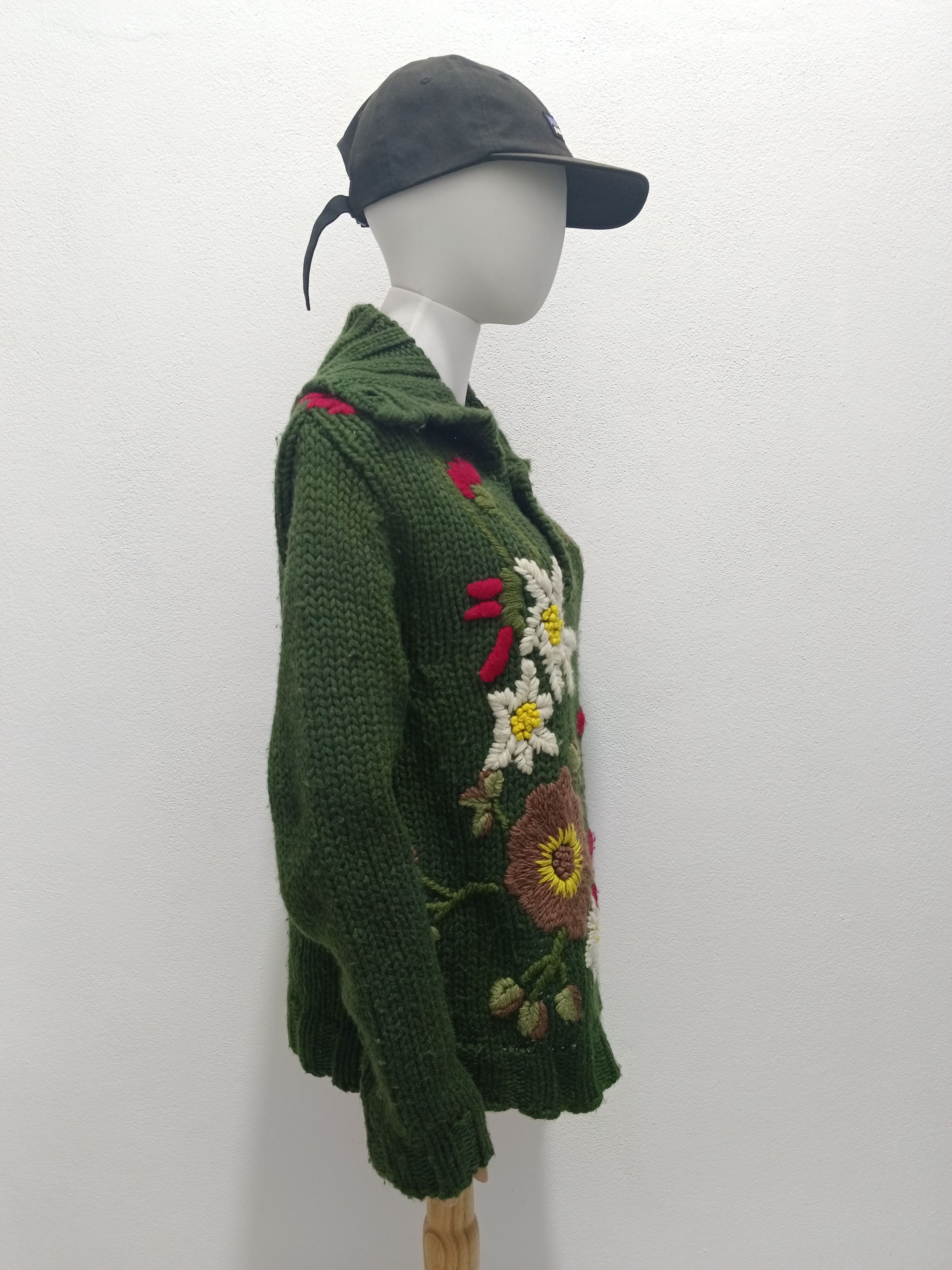 Dolce & Gabbana AW2002 DOLCE & GABBANA CABLE KNIT FLORAL MOTIF(34-48) Size L / US 10 / IT 46 - 2 Thumbnail